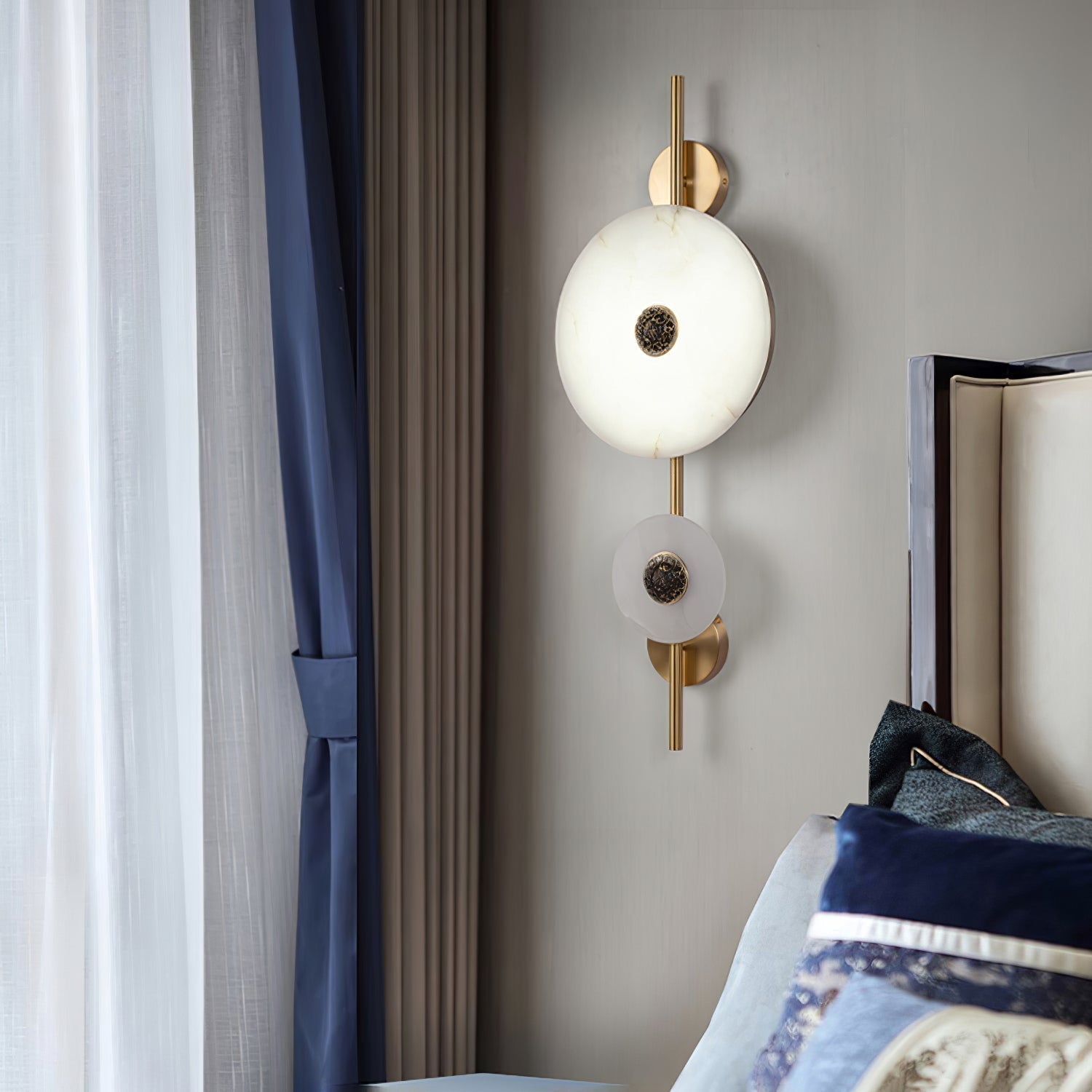 Evadne Alabaster Wall Lamp - Neutralighting