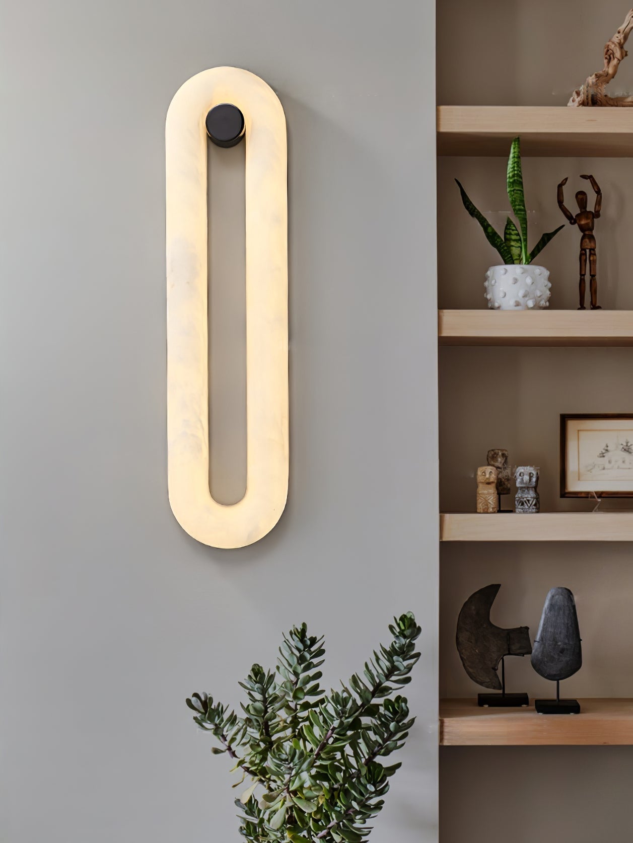 Aurea Modern Alabaster Wall Light - Neutralighting