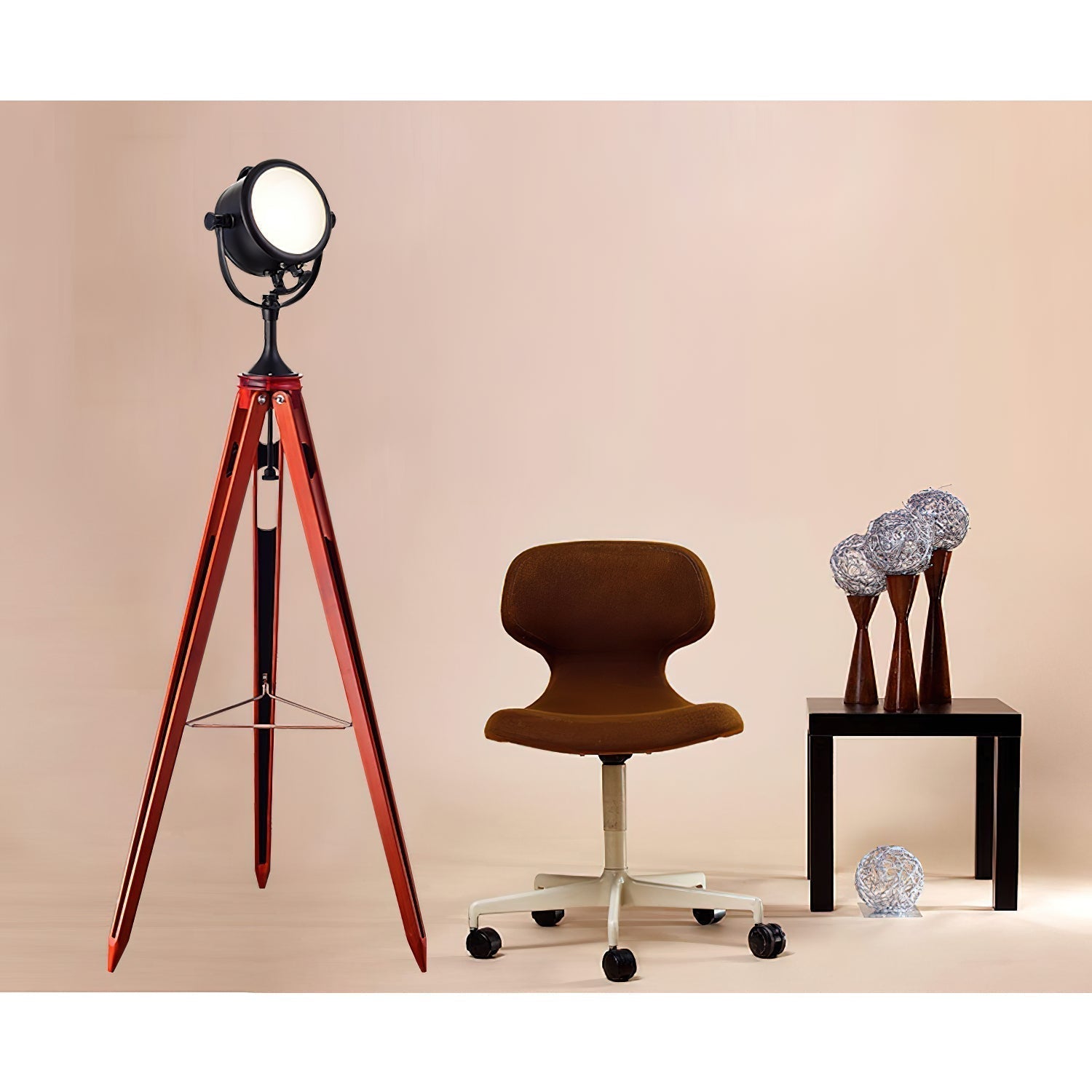 Alfred Tripod Floor Lamp - Lamp Copper