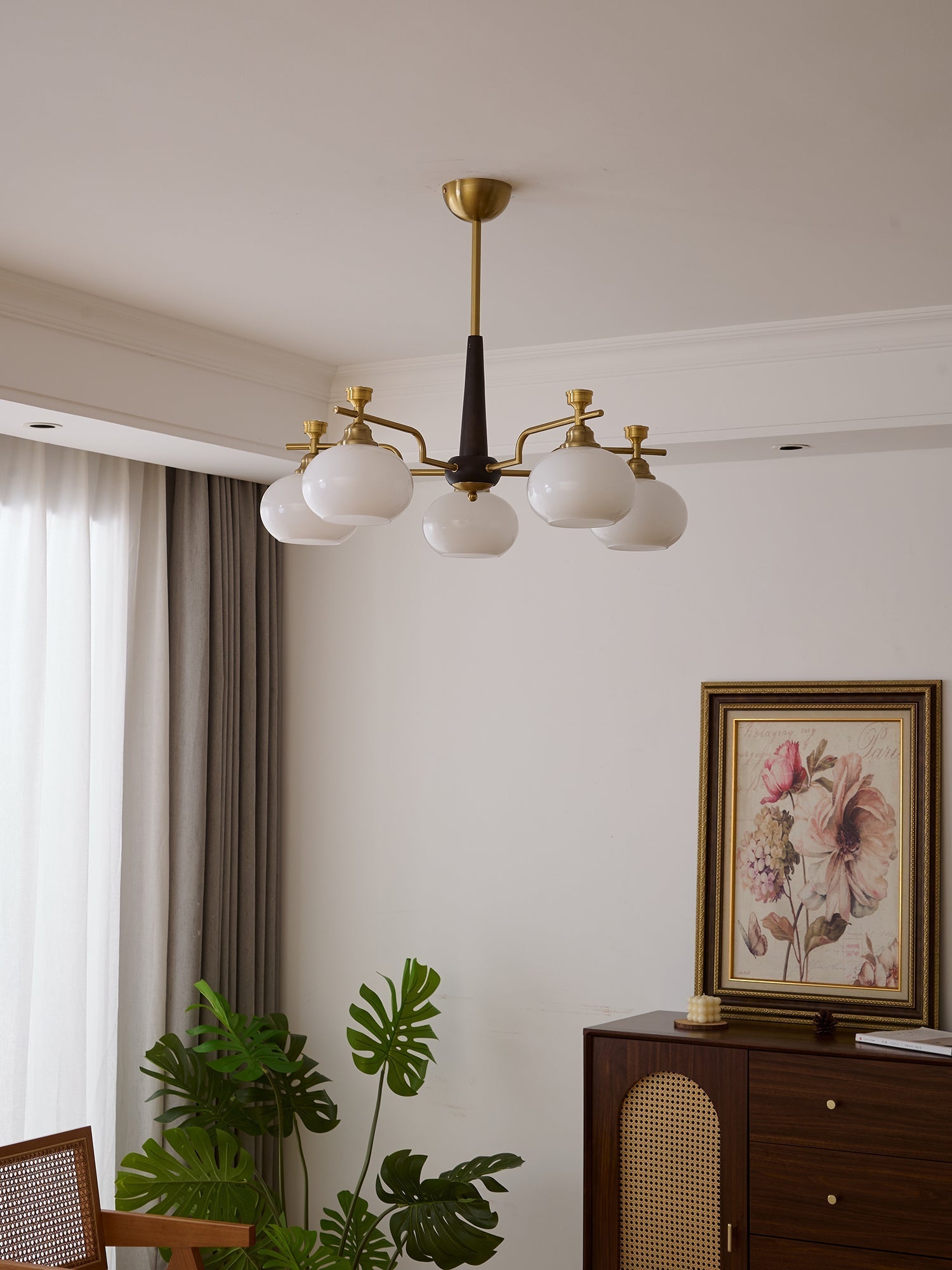 Alistair Sphere Chandelier - Blowlighting