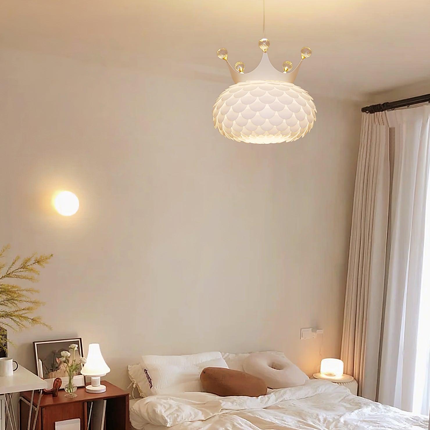 Aluvia Crown Pendant Lamp - Blowlighting
