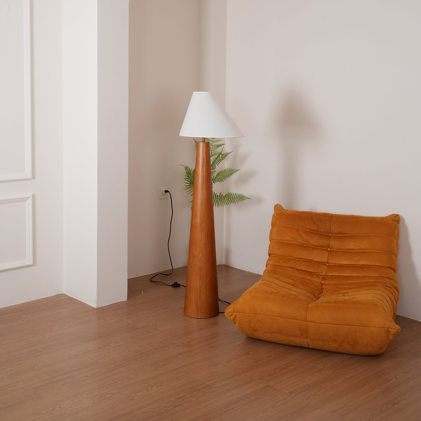 Alvin Floor Lamp - Lamp Copper