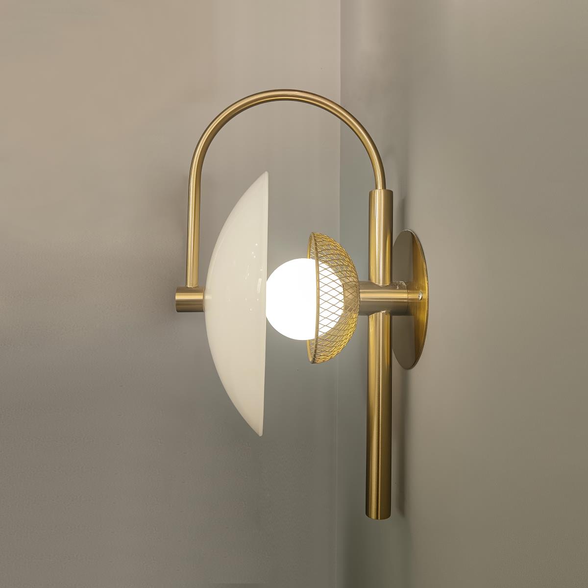 Norduvyn Modern Minimalist Art Metal Glass Wall Lamp - Lamp Copper