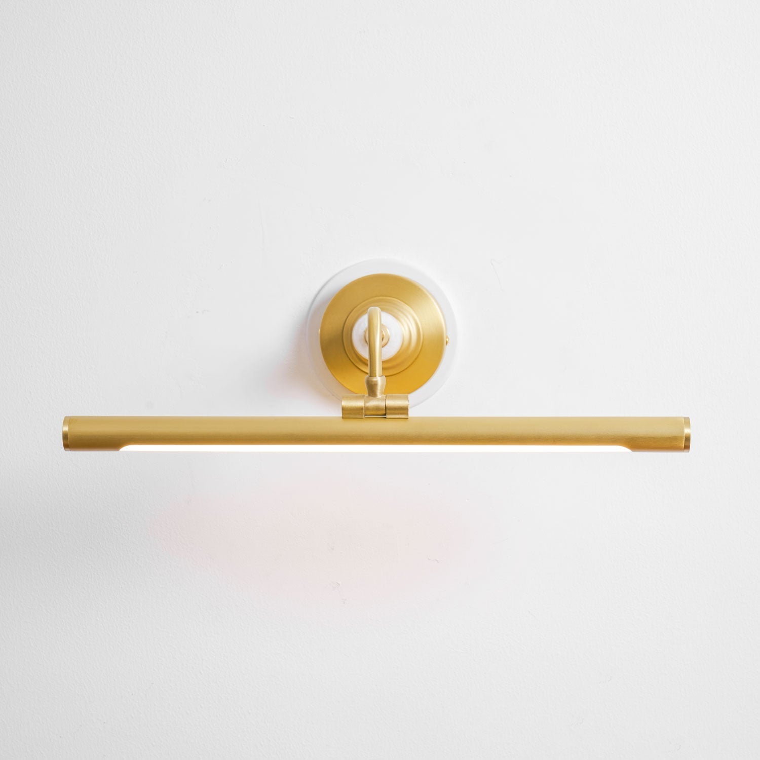 Archer Art Linear Wall Light - Blowlighting