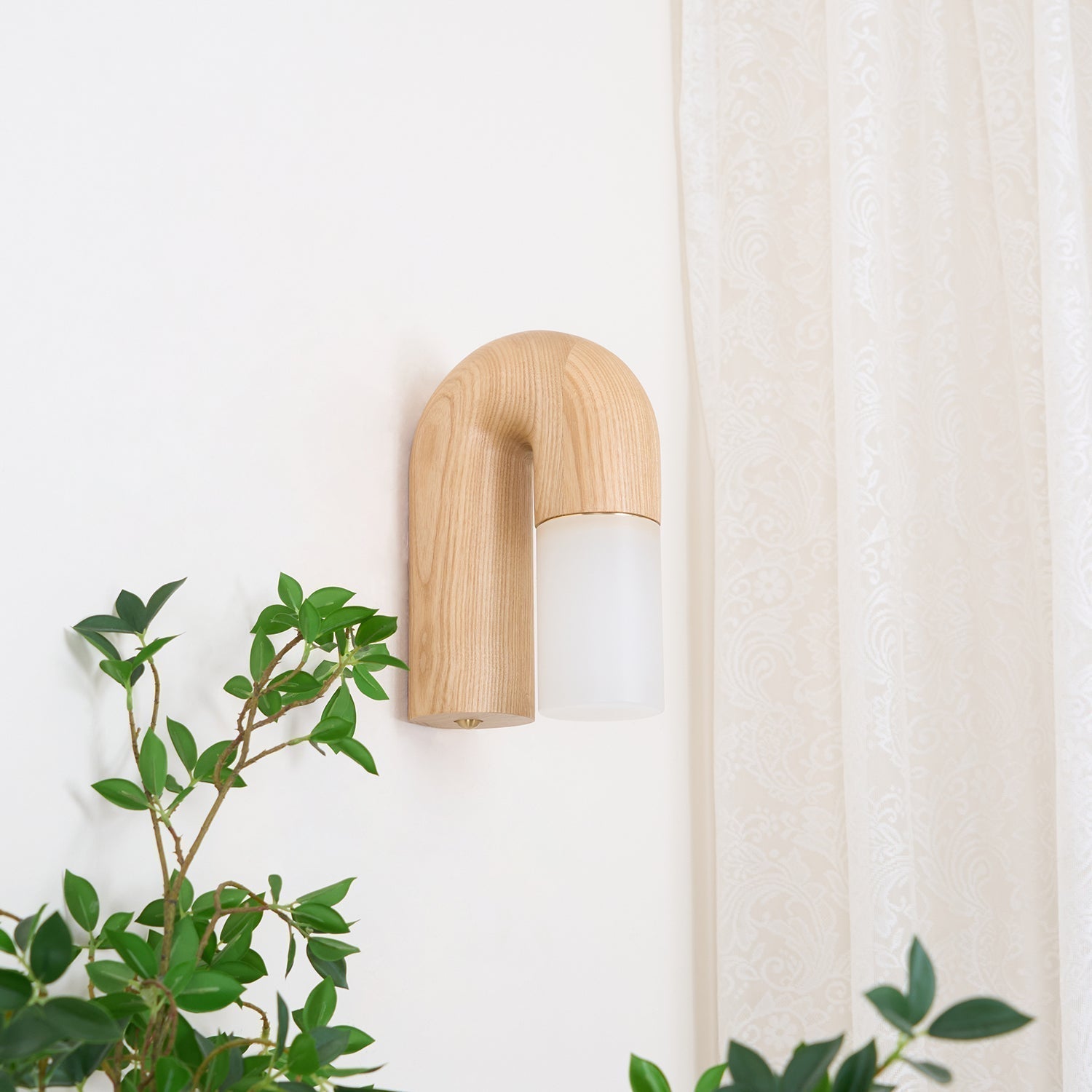 Arcus Wood Wall Lamp - Blowlighting
