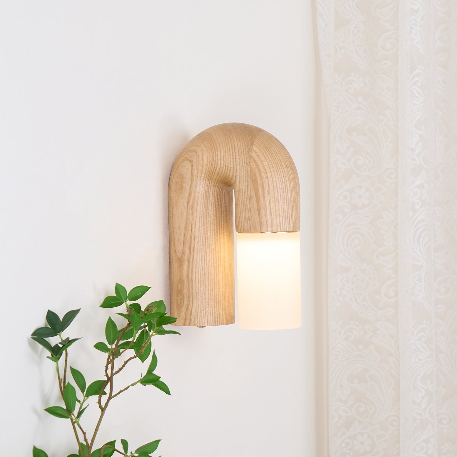 Arcus Wood Wall Lamp - Blowlighting