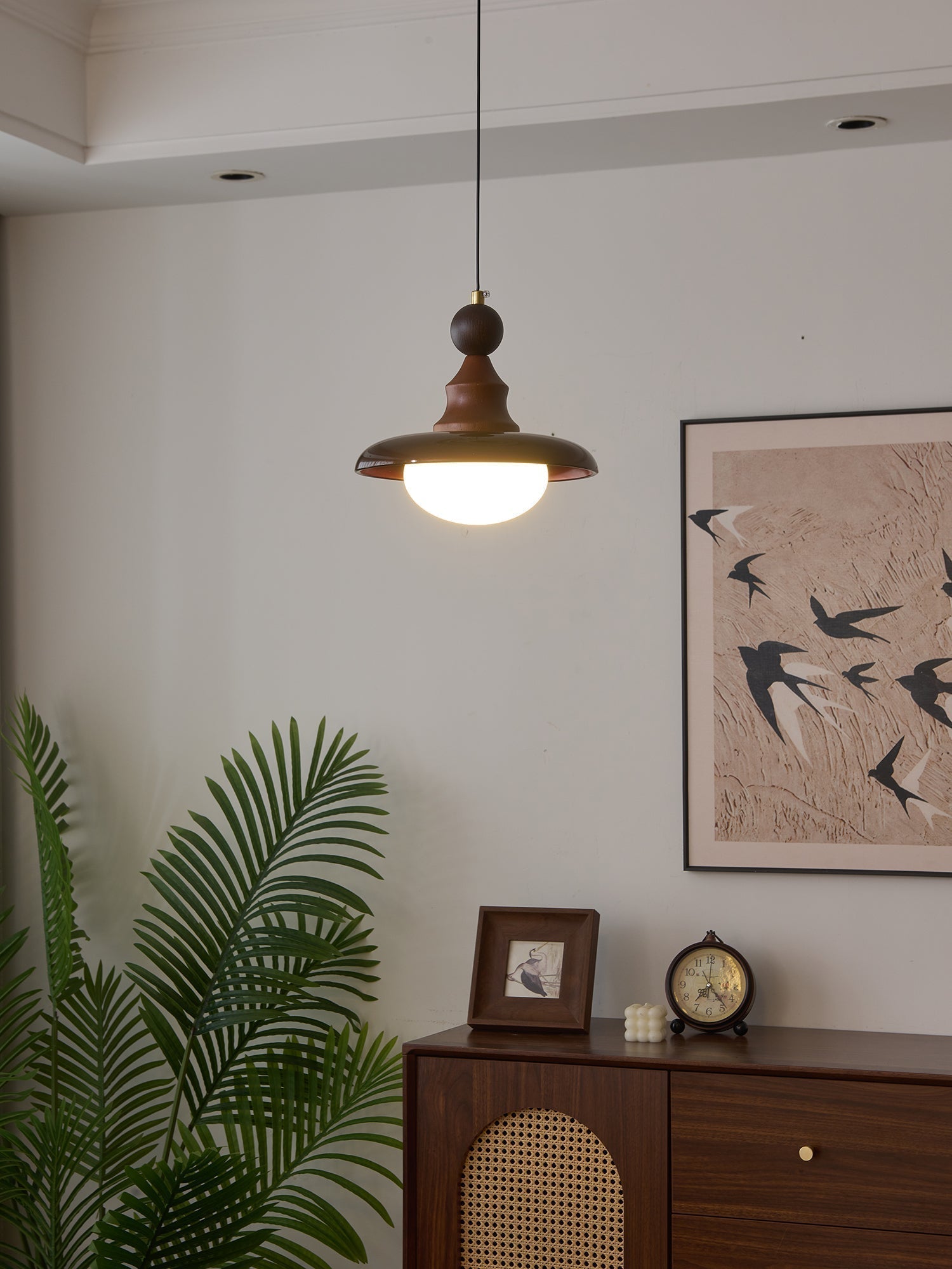 Ardell Pendant Light - Blowlighting