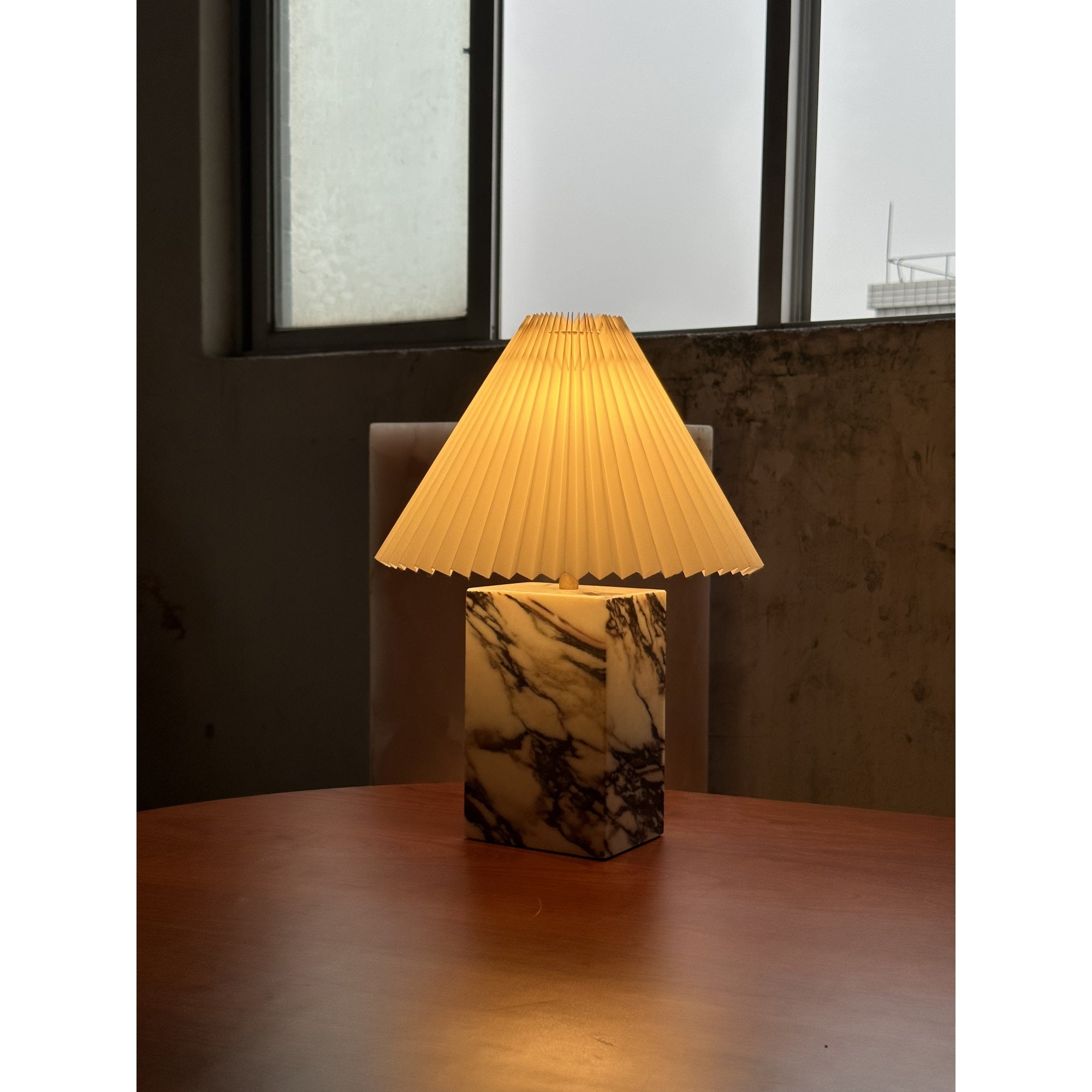 Arouca Table Lamp - Lamp Copper