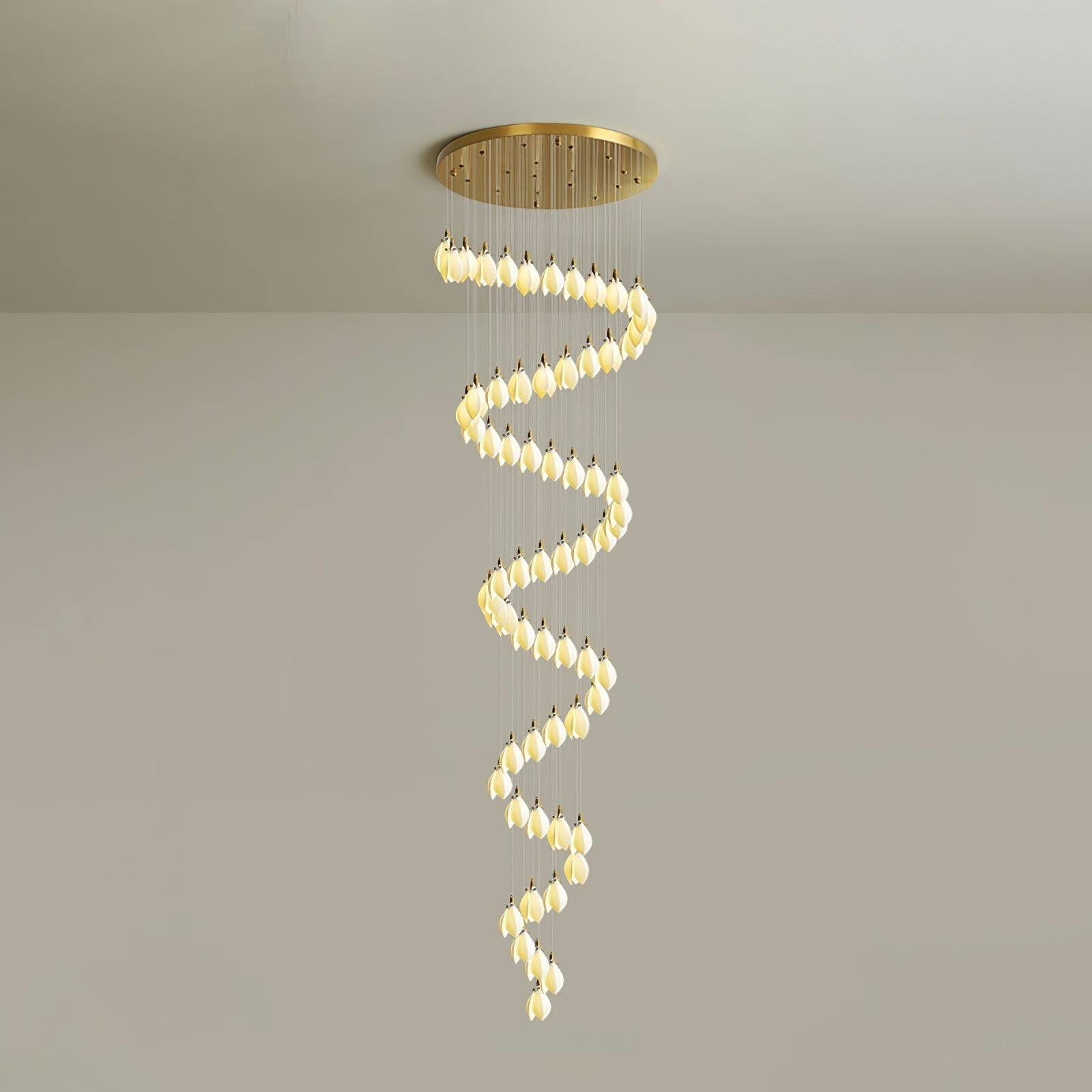 Caphayra Floral Ceramic Brass Chandelier - Blowlighting