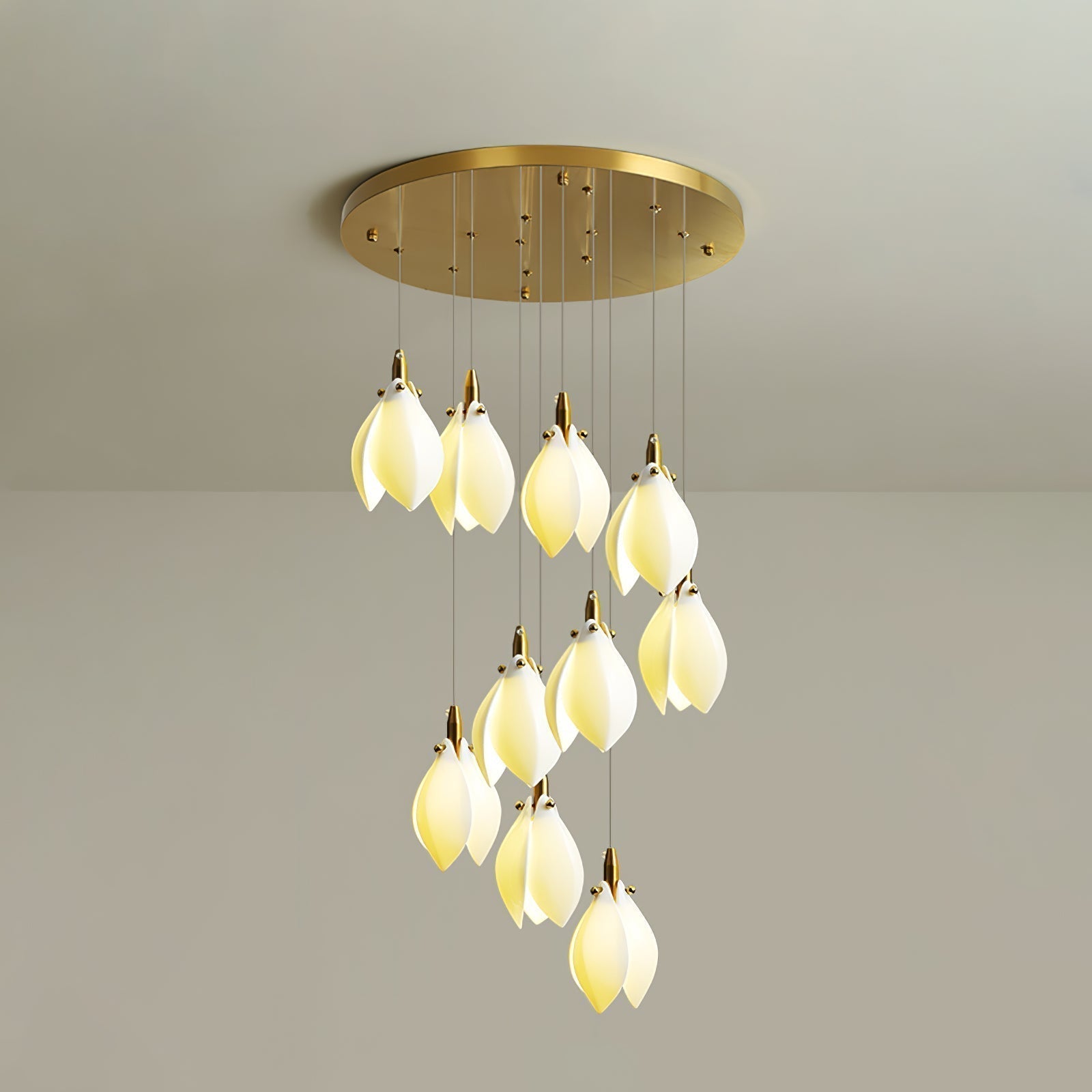 Caphayra Floral Ceramic Brass Chandelier - Blowlighting