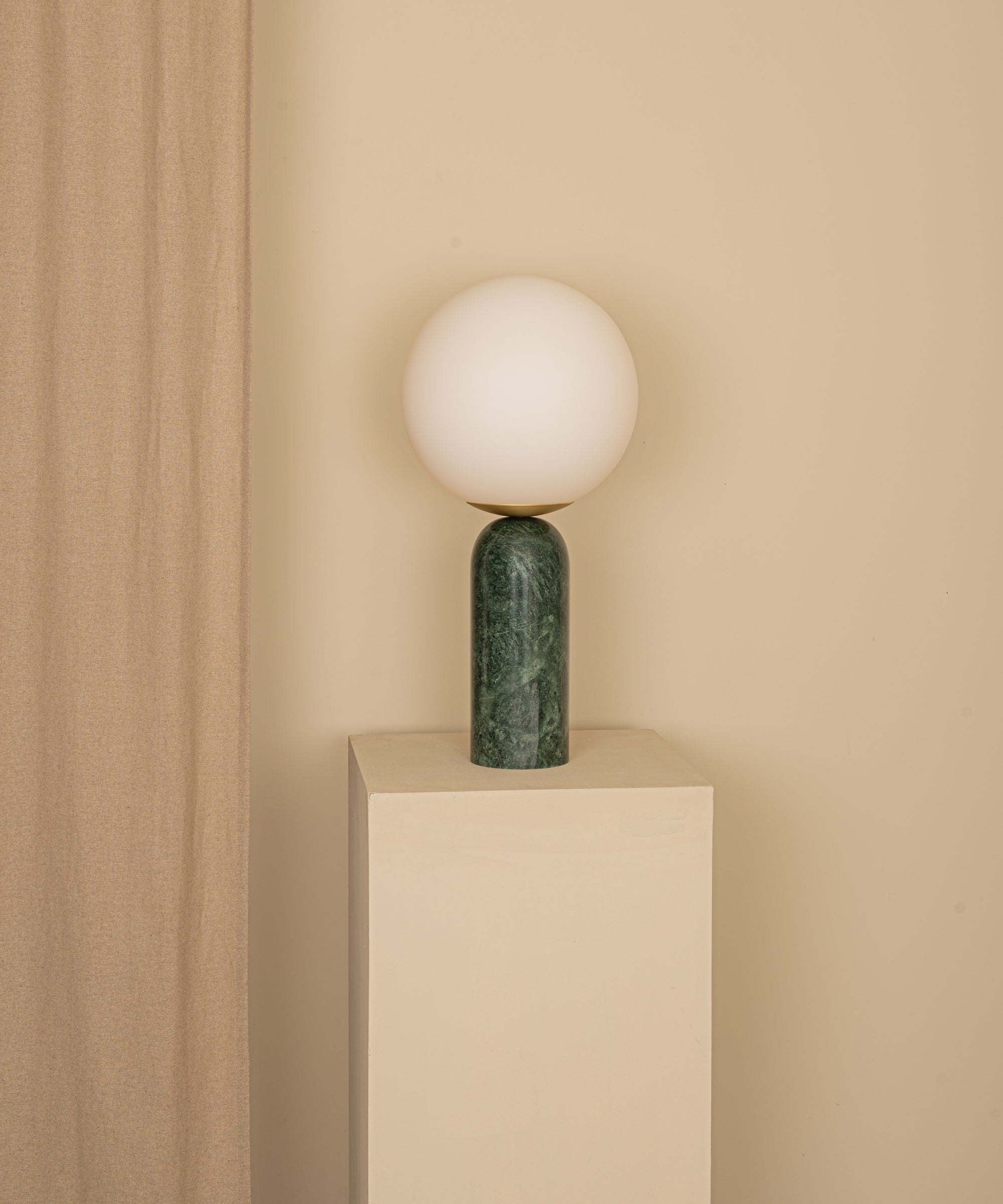 Atlas Table Lamp - Lamp Copper
