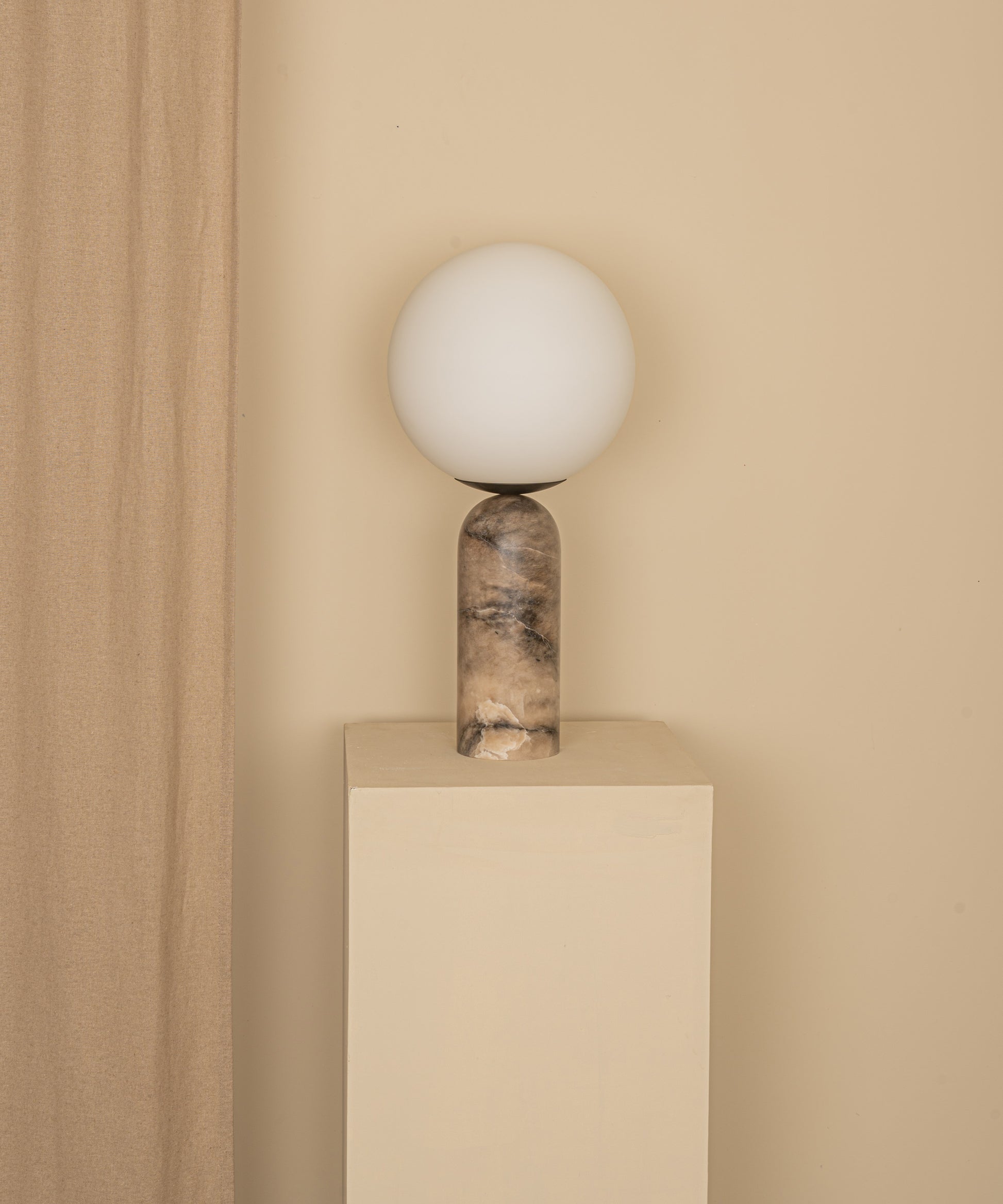 Atlas Table Lamp - Lamp Copper