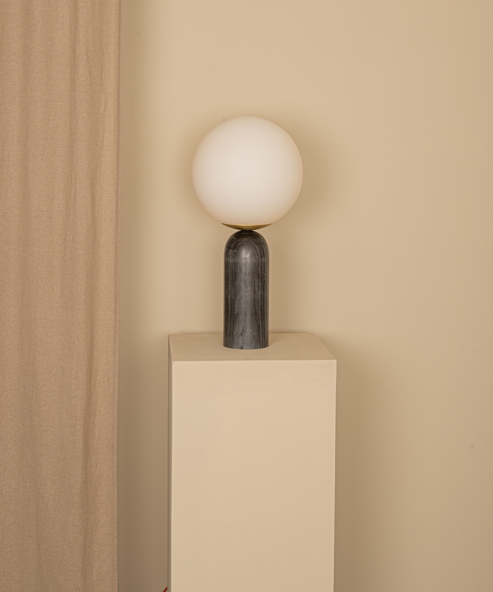 Atlas Table Lamp - Lamp Copper