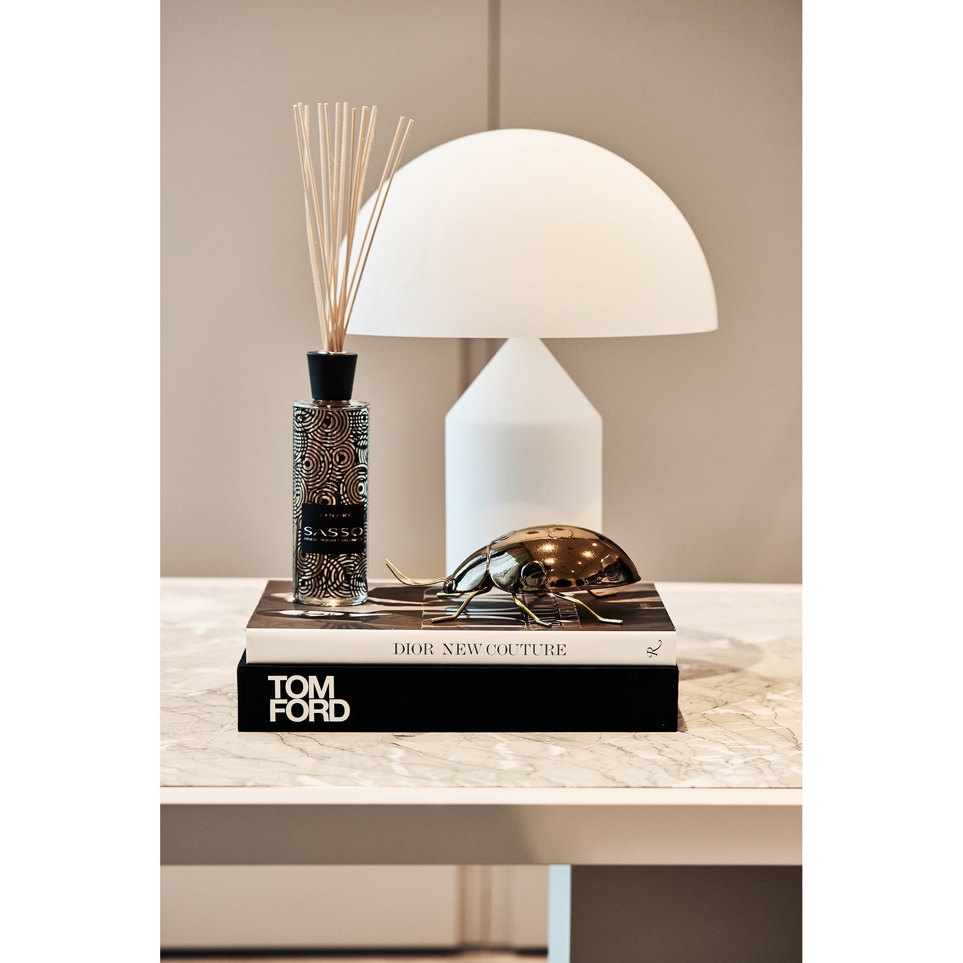 Atollo Alabaster Table Lamp - Lamp Copper