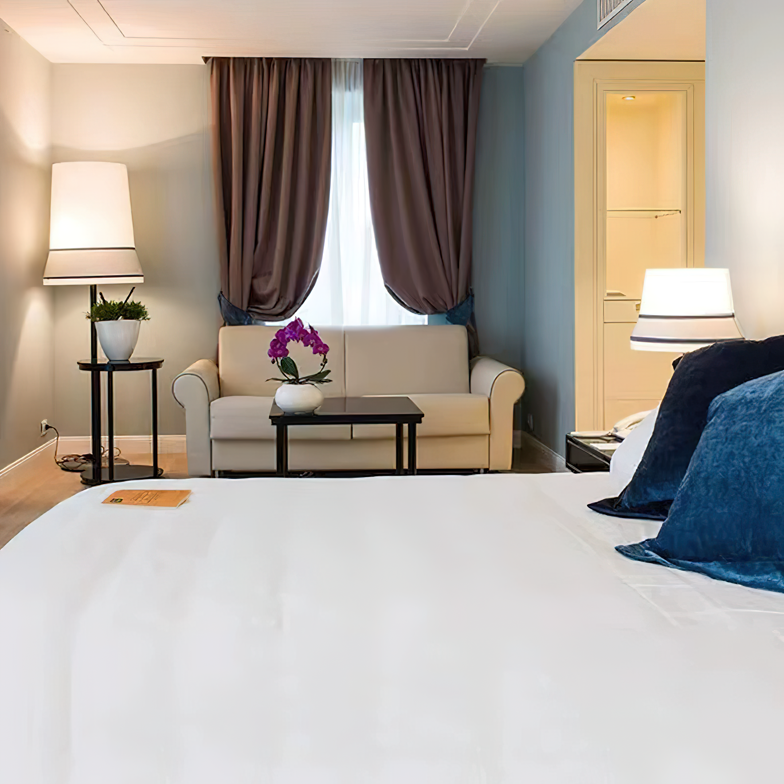 Audrey Contardi Floor Lamp - Lamp Copper