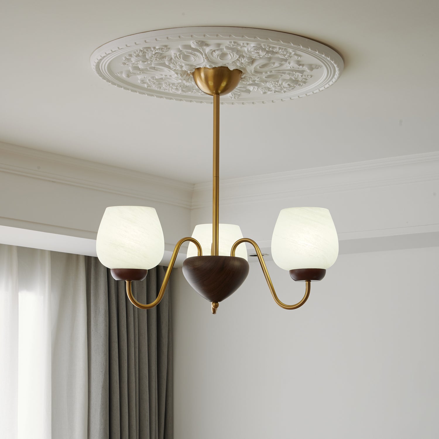 Aurorium Chandelier - Blowlighting