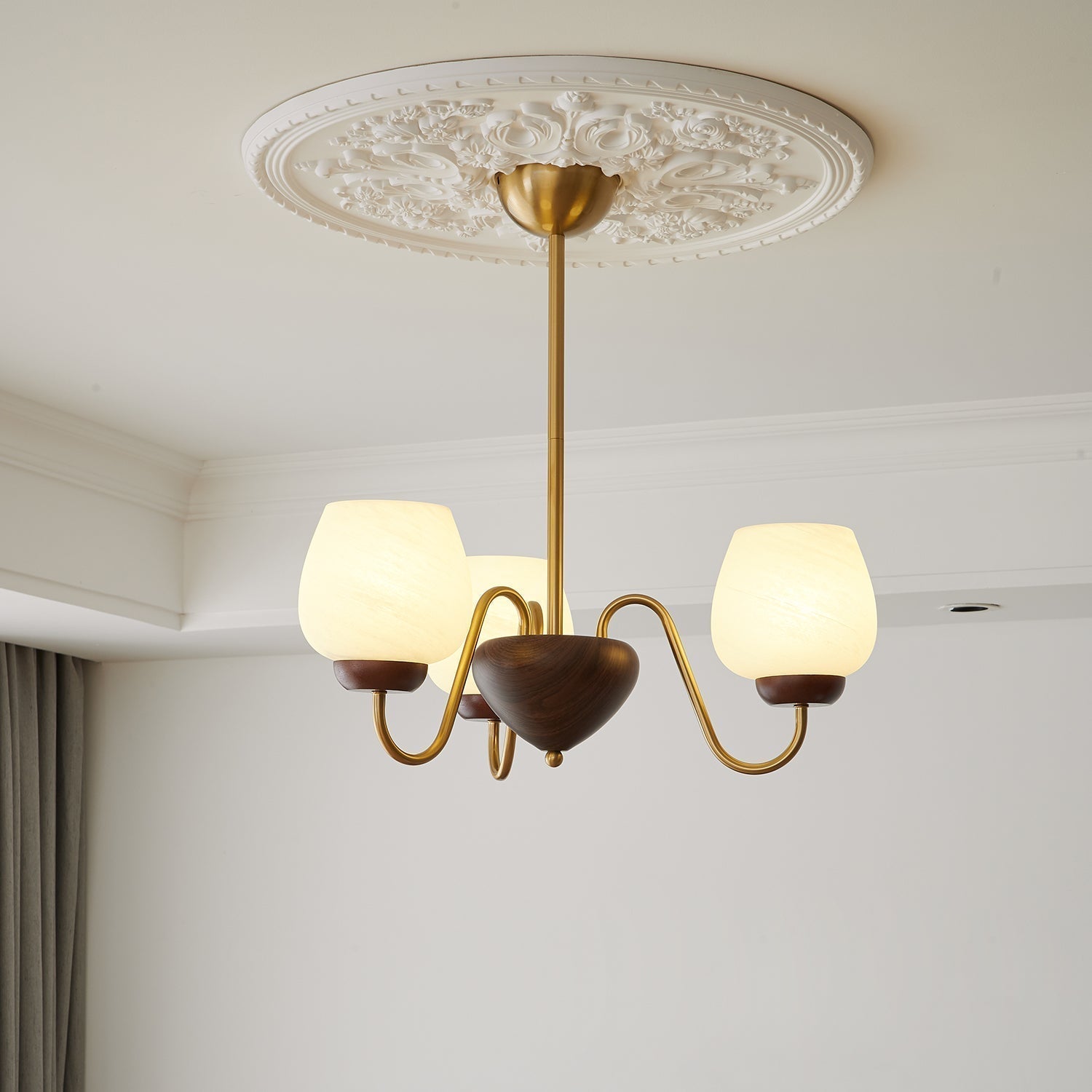 Aurorium Chandelier - Blowlighting
