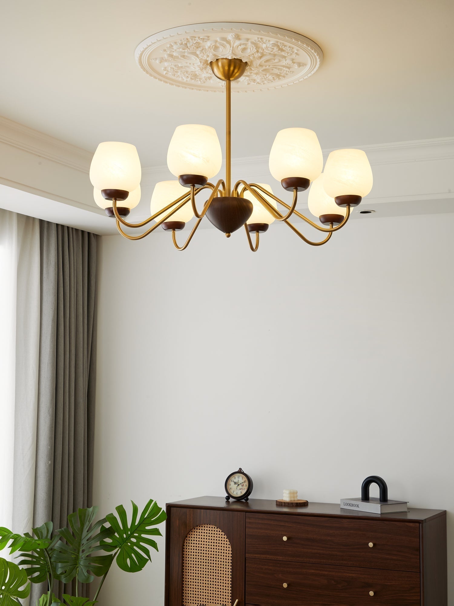 Aurorium Chandelier - Blowlighting