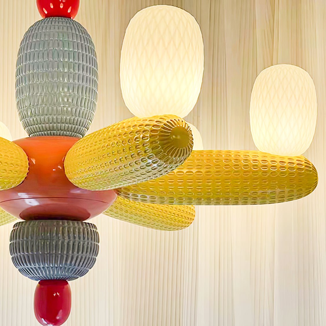 Balloons Chandelier - Blowlighting