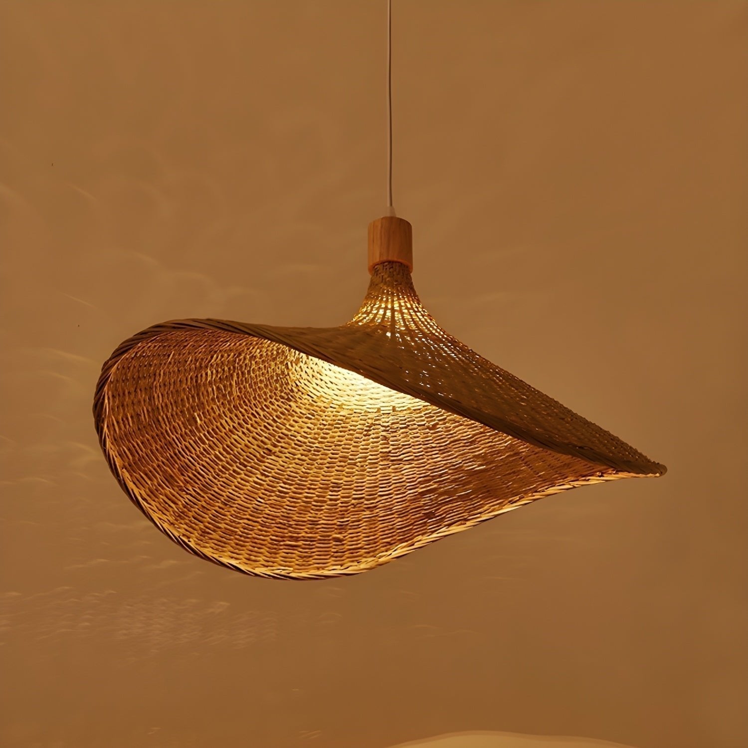 Rattan Weave Hat Pendant Light - Blowlighting