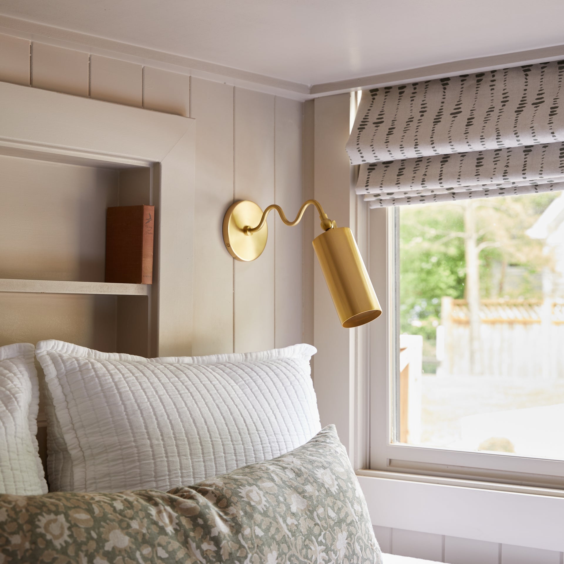 Vatnuvyu Modern Minimalist Fabric Metal Wall Lamp - Lamp Copper