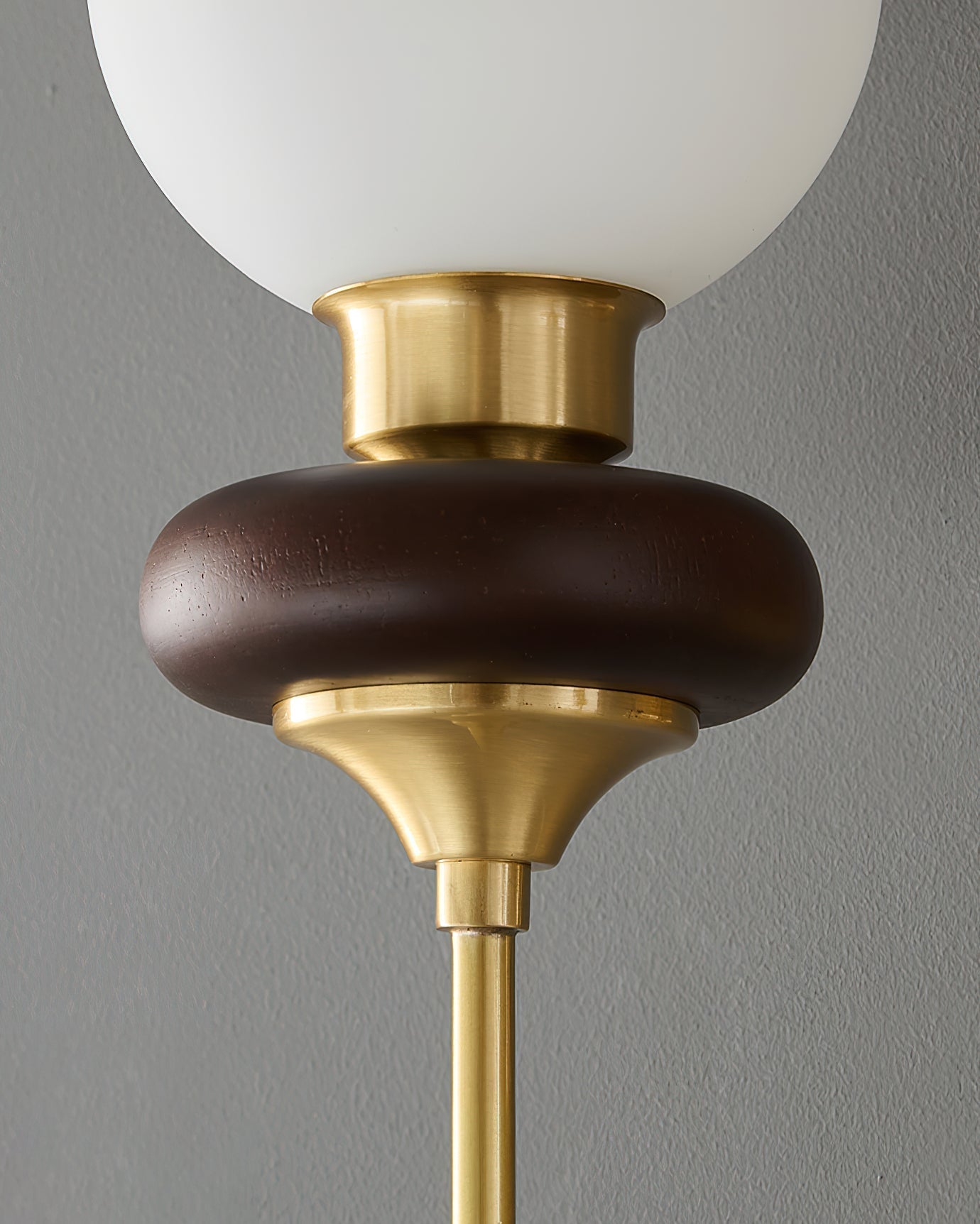 Bellevue Wall Lamp - Blowlighting
