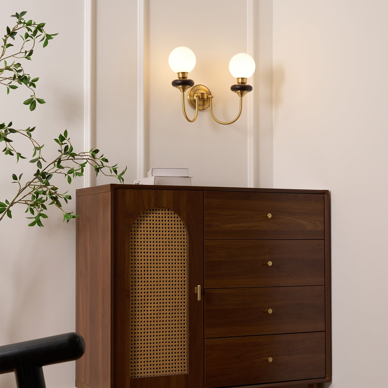 Bellevue Wall Lamp - Blowlighting