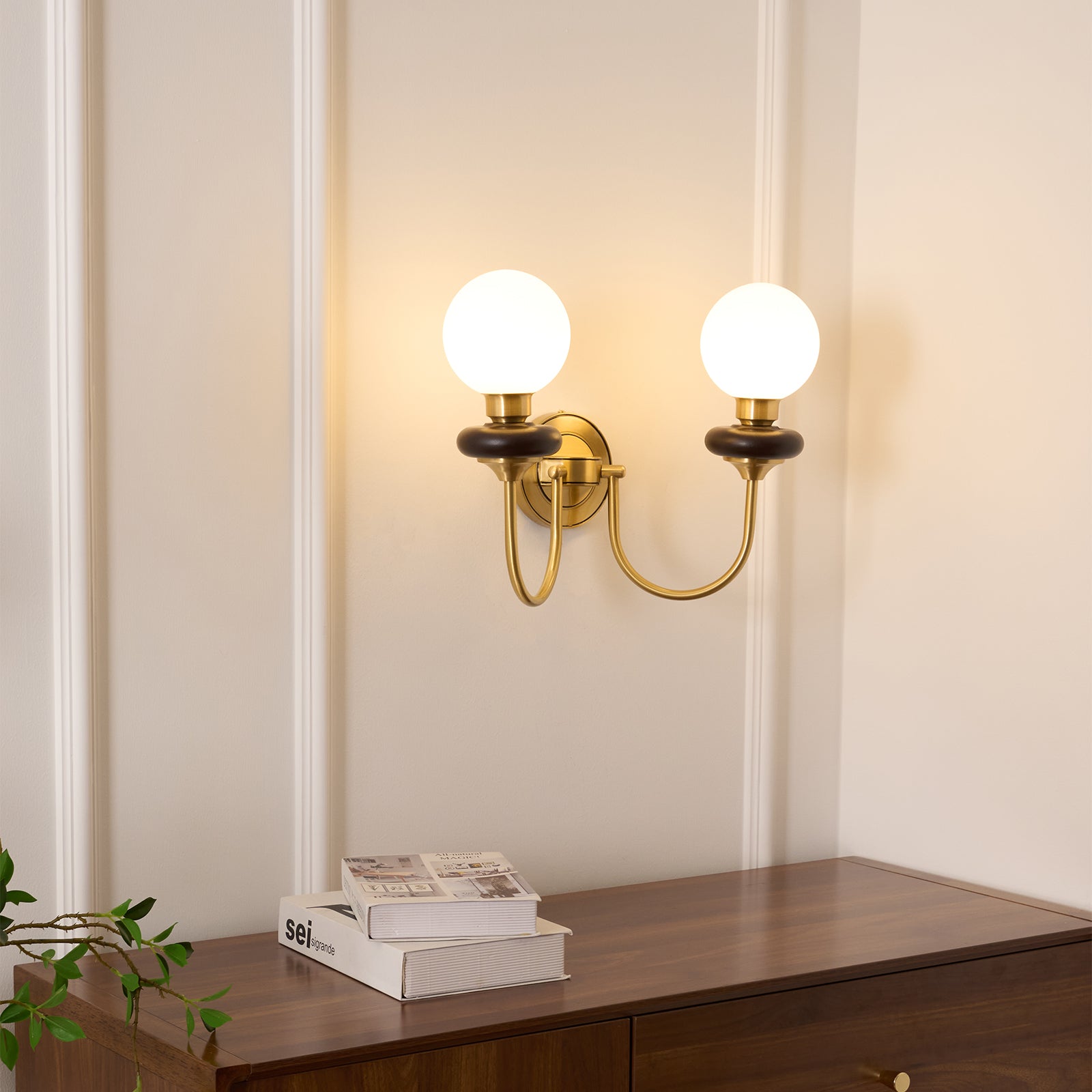 Bellevue Wall Lamp - Blowlighting