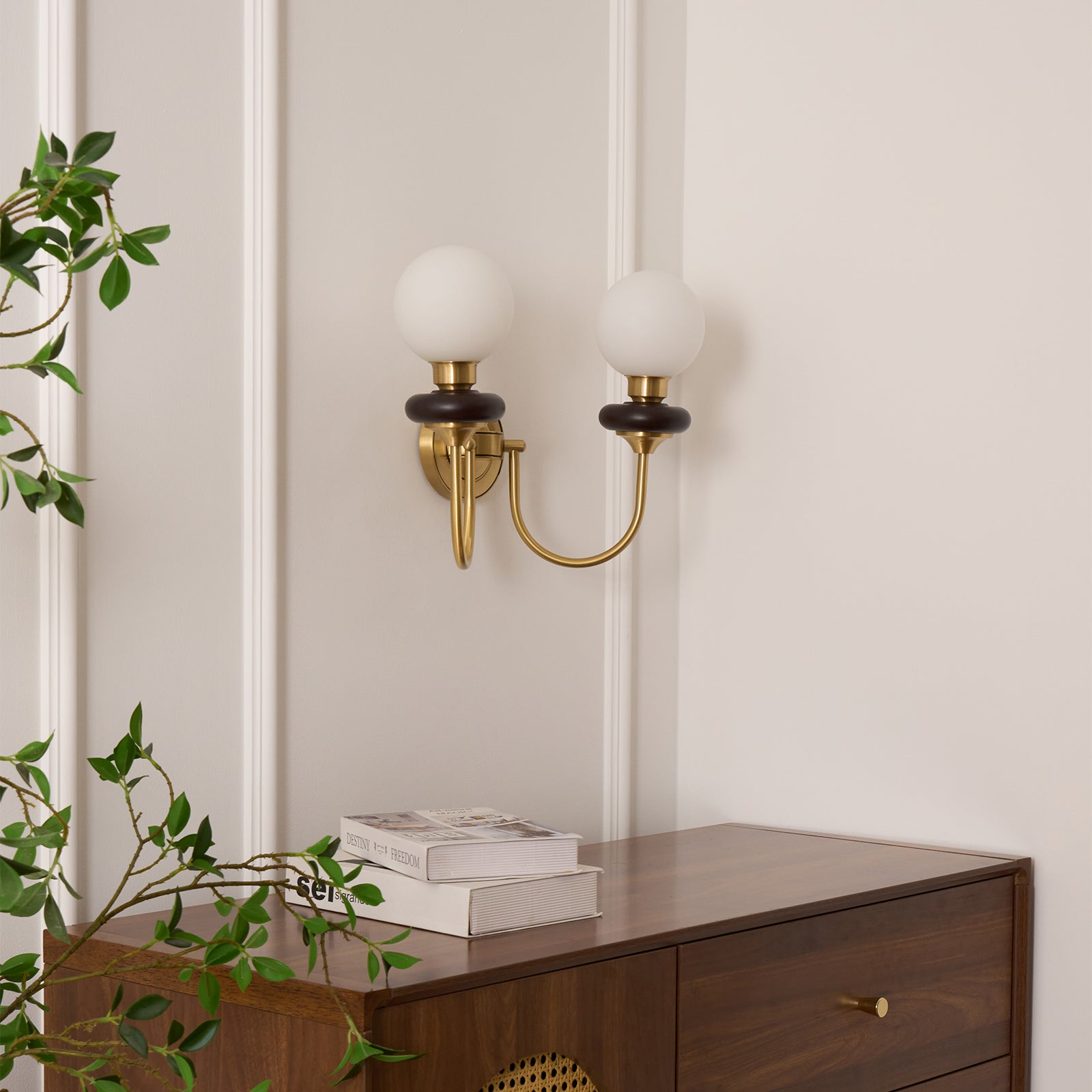 Bellevue Wall Lamp - Blowlighting
