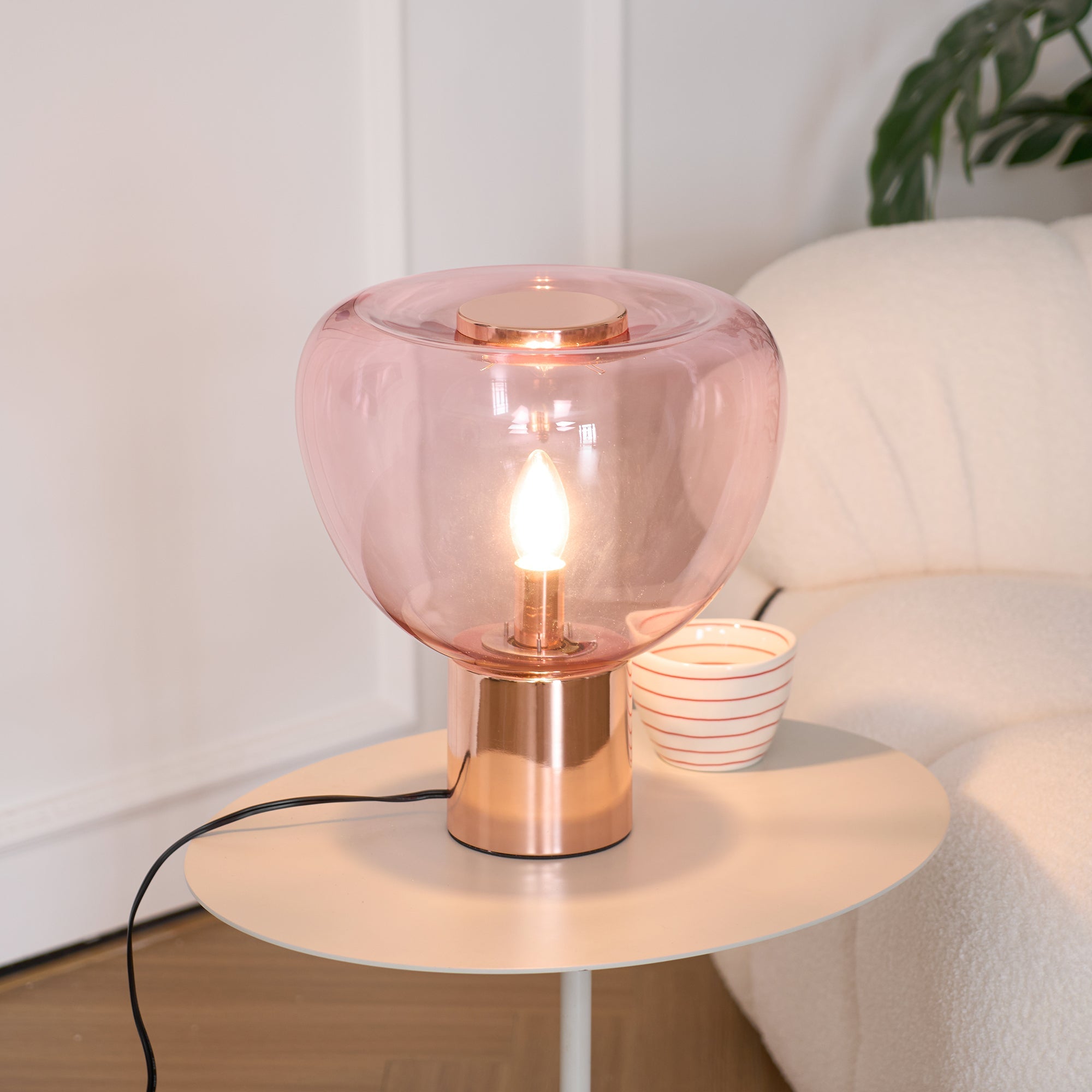 Bengt Table Lamp - Lamp Copper