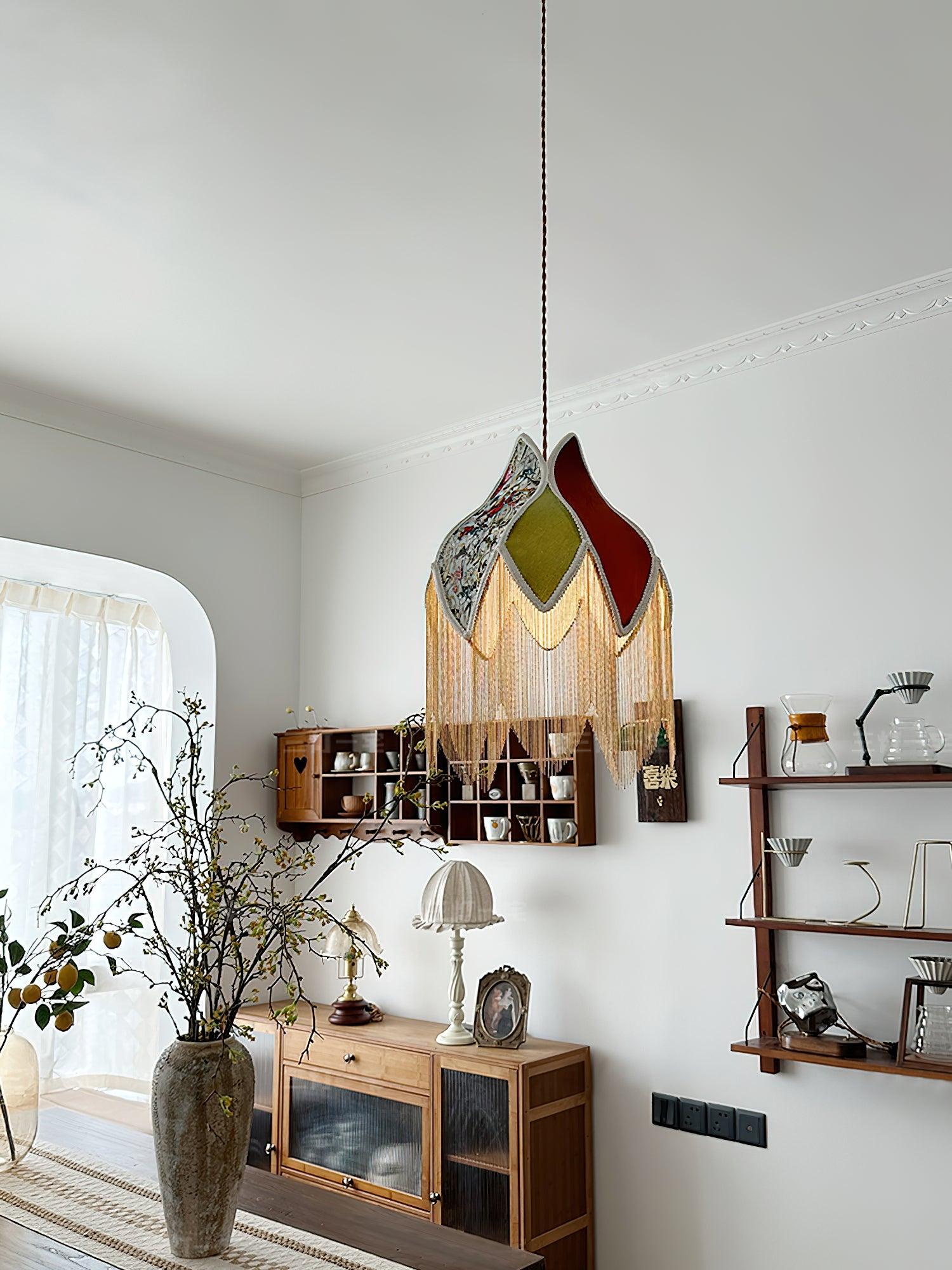 Bette Fringed Pendant Lamp - Blowlighting