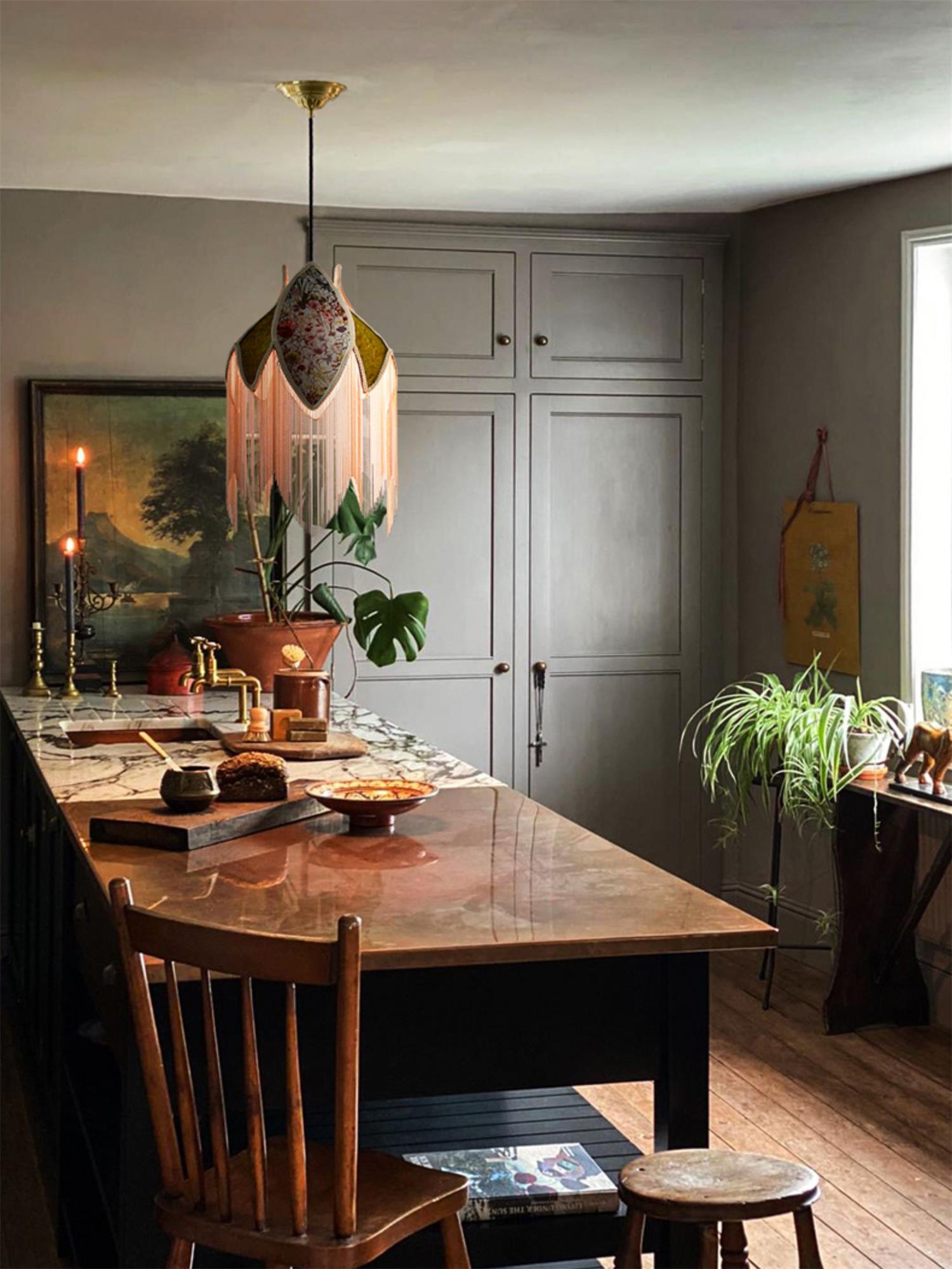 Bette Fringed Pendant Lamp - Blowlighting