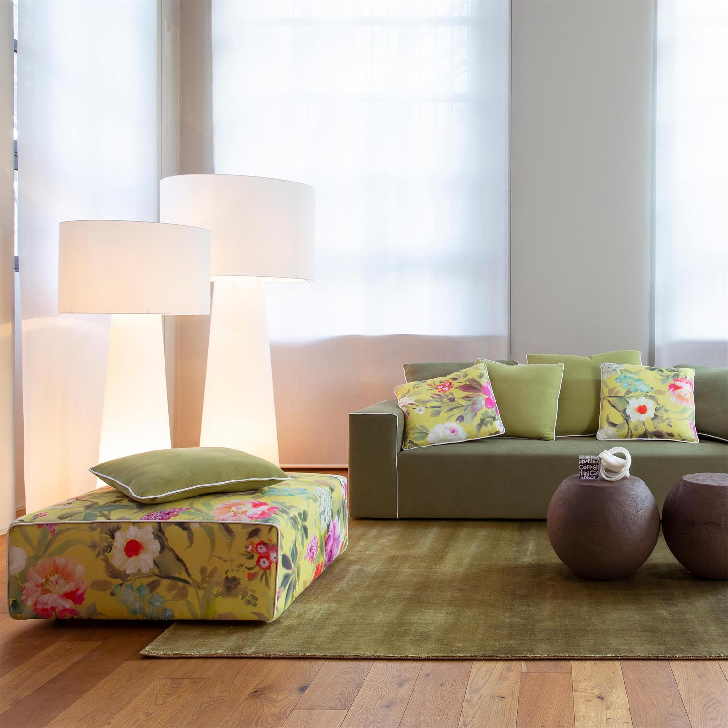 Big Shadow Floor Light - Lamp Copper