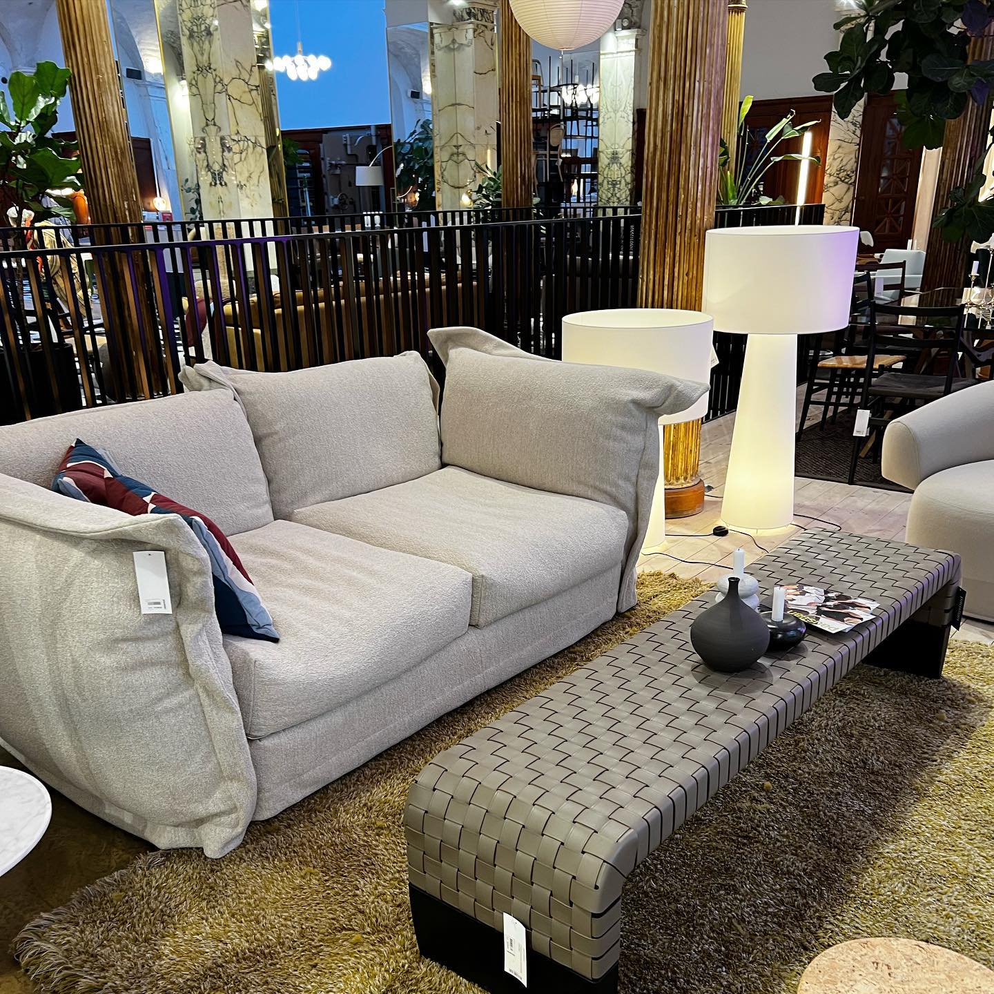 Big Shadow Floor Light - Lamp Copper