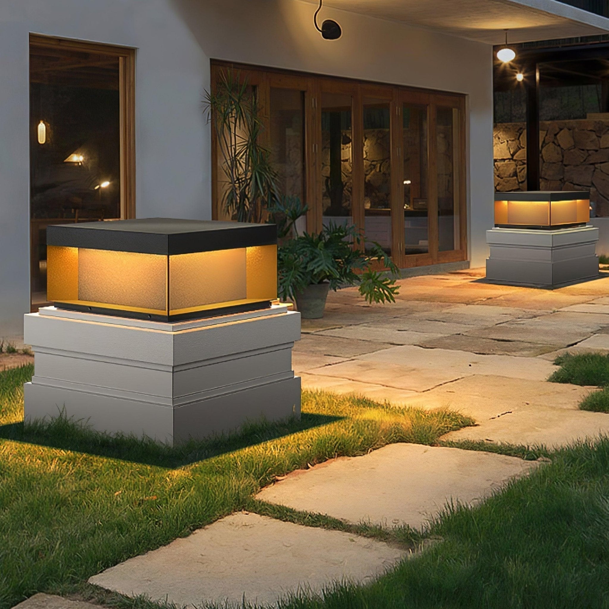 Black Box Outdoor Post Light - Lamp Copper