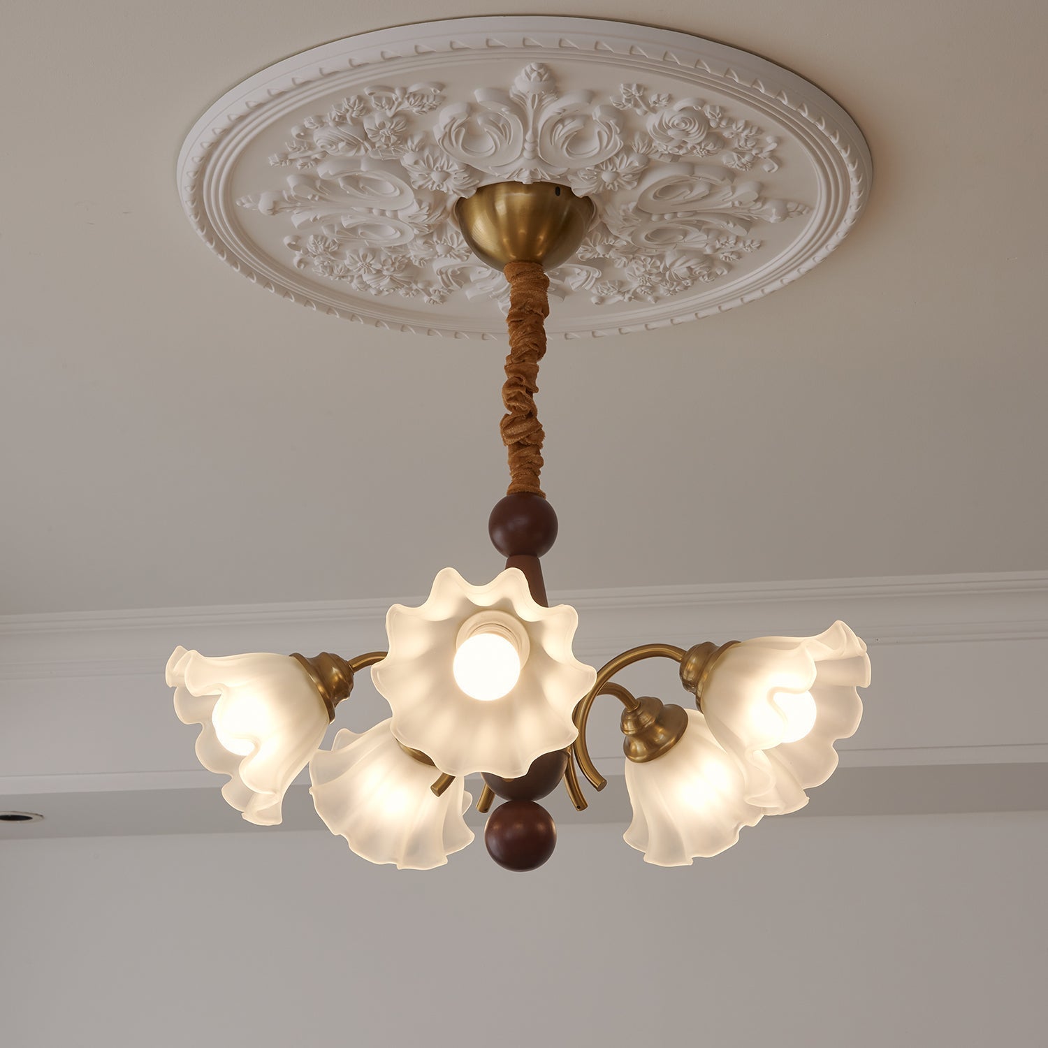 Bloomcrest Chandelier - Blowlighting