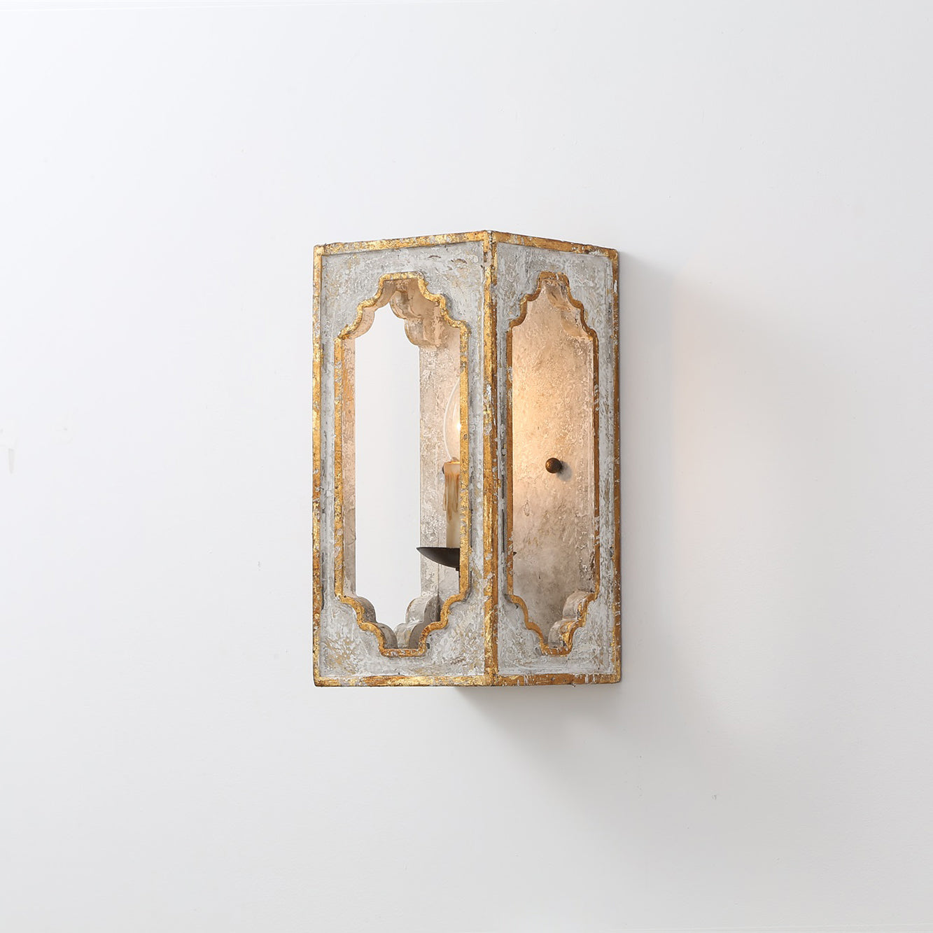 Vatnuvyd Rustic Cube Wooden Metal Sconce - Lamp Copper