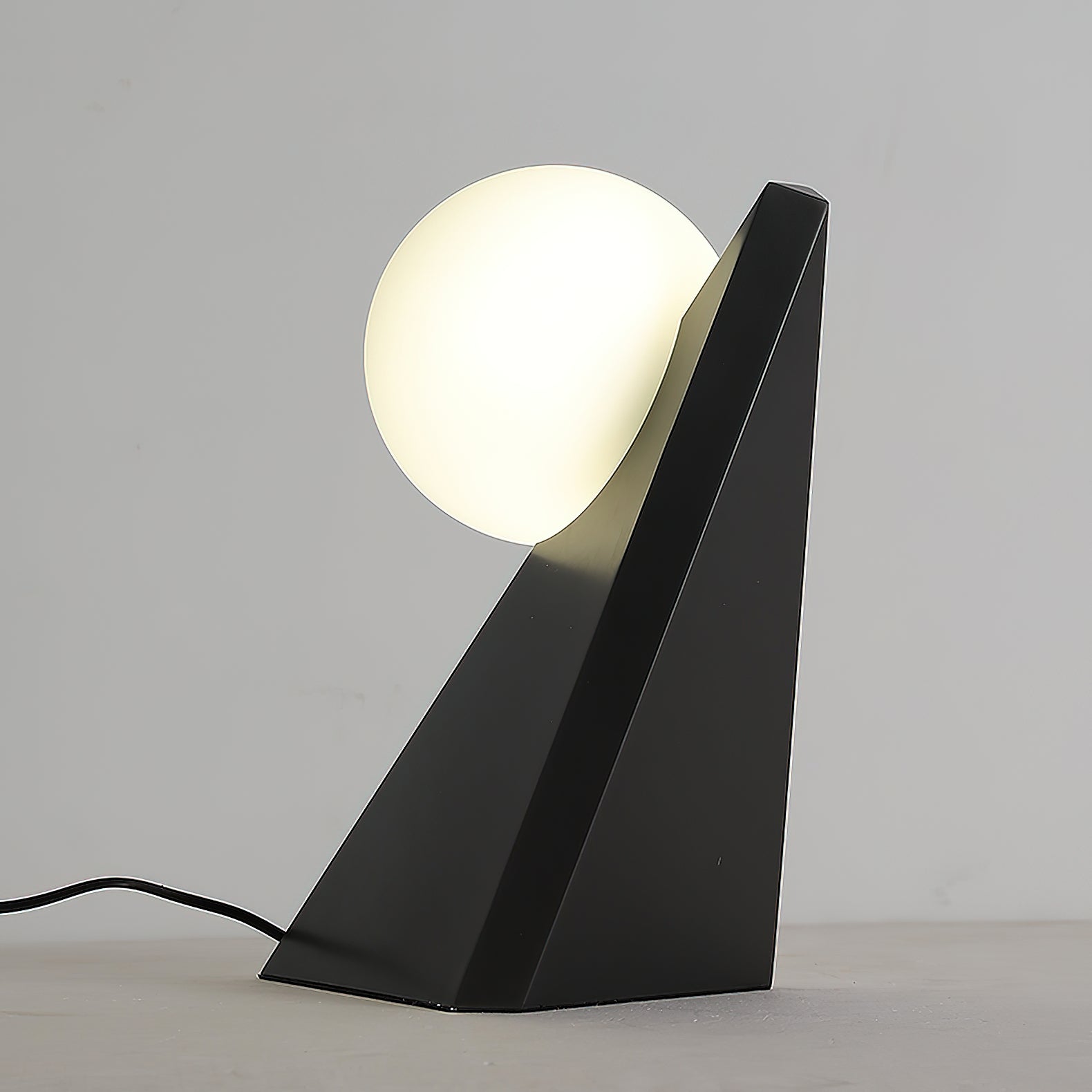 Bonhomme Table Lamp - Lamp Copper