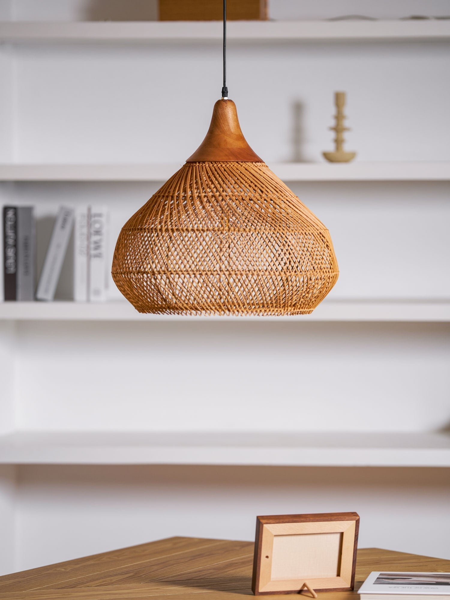 Braided Rattan Pendant Lamp - Blowlighting