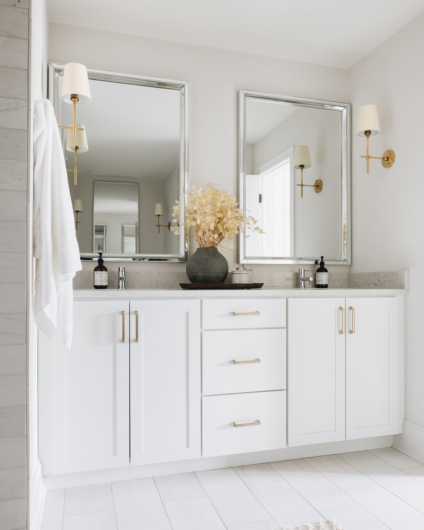 Platina Modern Minimalist Brass Fabric Wall Lamp - Lamp Copper