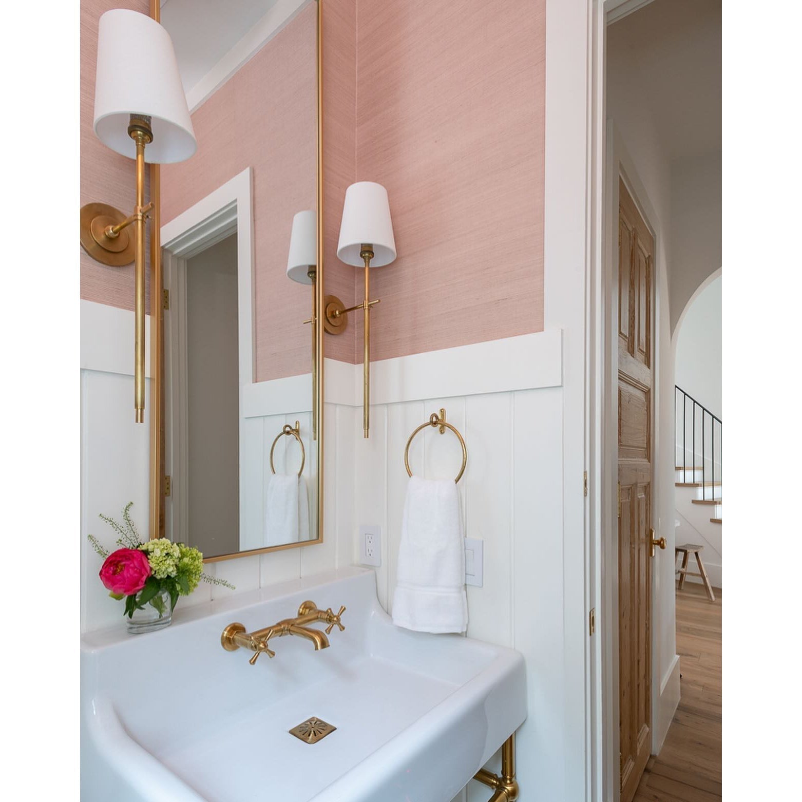 Platina Modern Minimalist Brass Fabric Wall Lamp - Lamp Copper