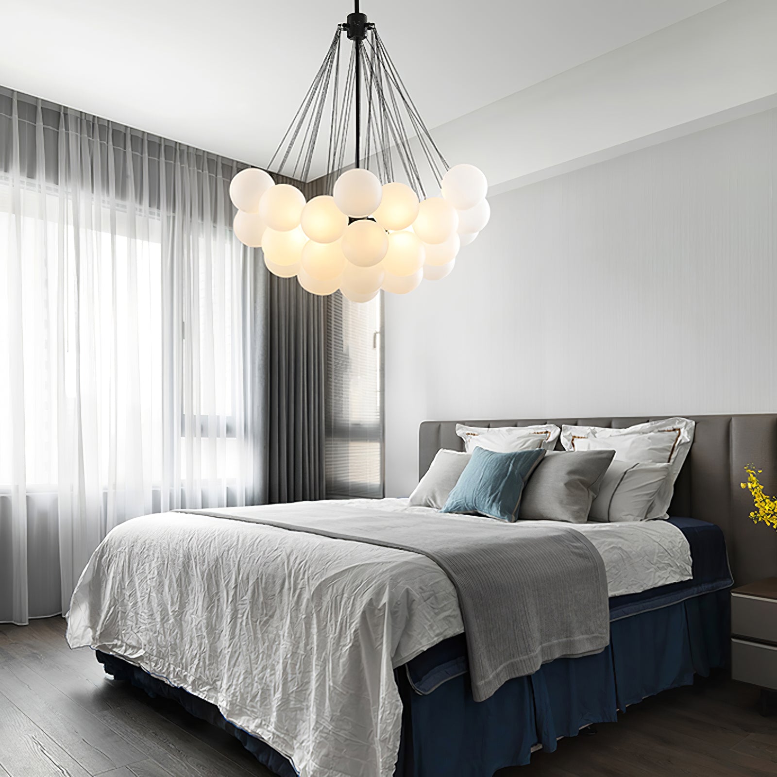 Bubble Chandelier - Blowlighting
