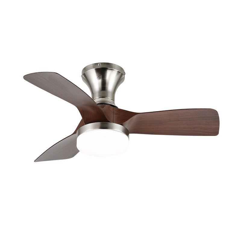 Ventilatore da soffitto con luce Mirella che dimostra il controllo a 6 velocità