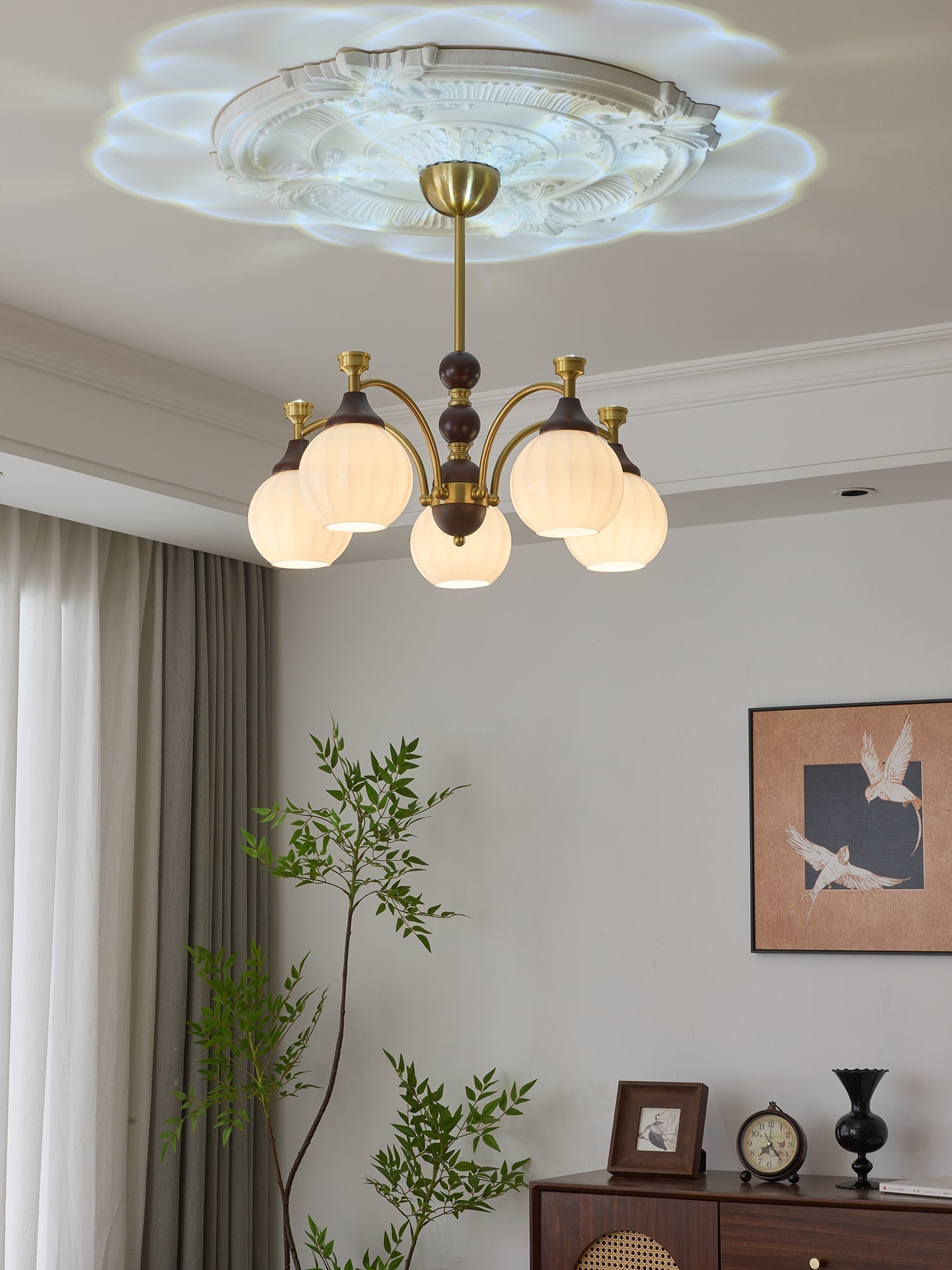 Callidora Chandelier - Blowlighting
