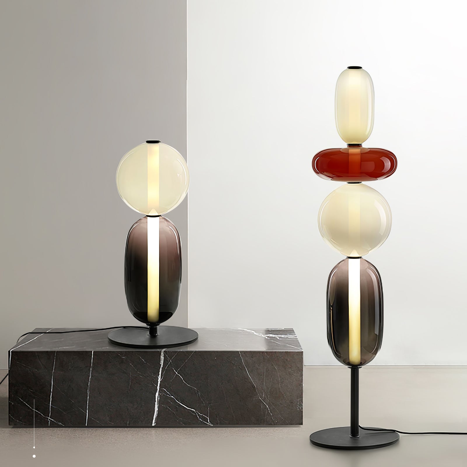 Stained Glass Table Lamp - Lamp Copper