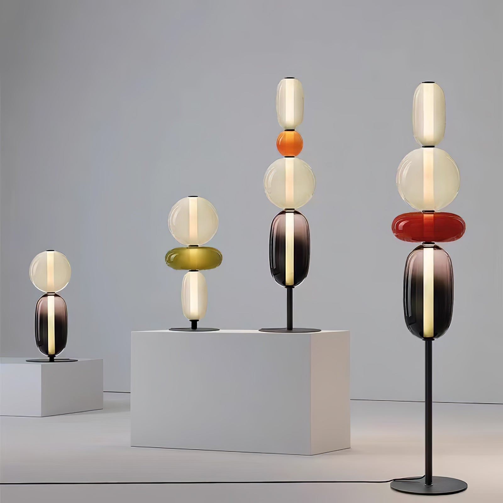 Stained Glass Table Lamp - Lamp Copper