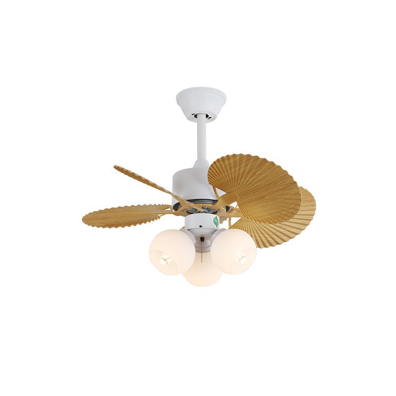 Ventilatore da soffitto Liora in vetro colorato, che mostra varie finiture