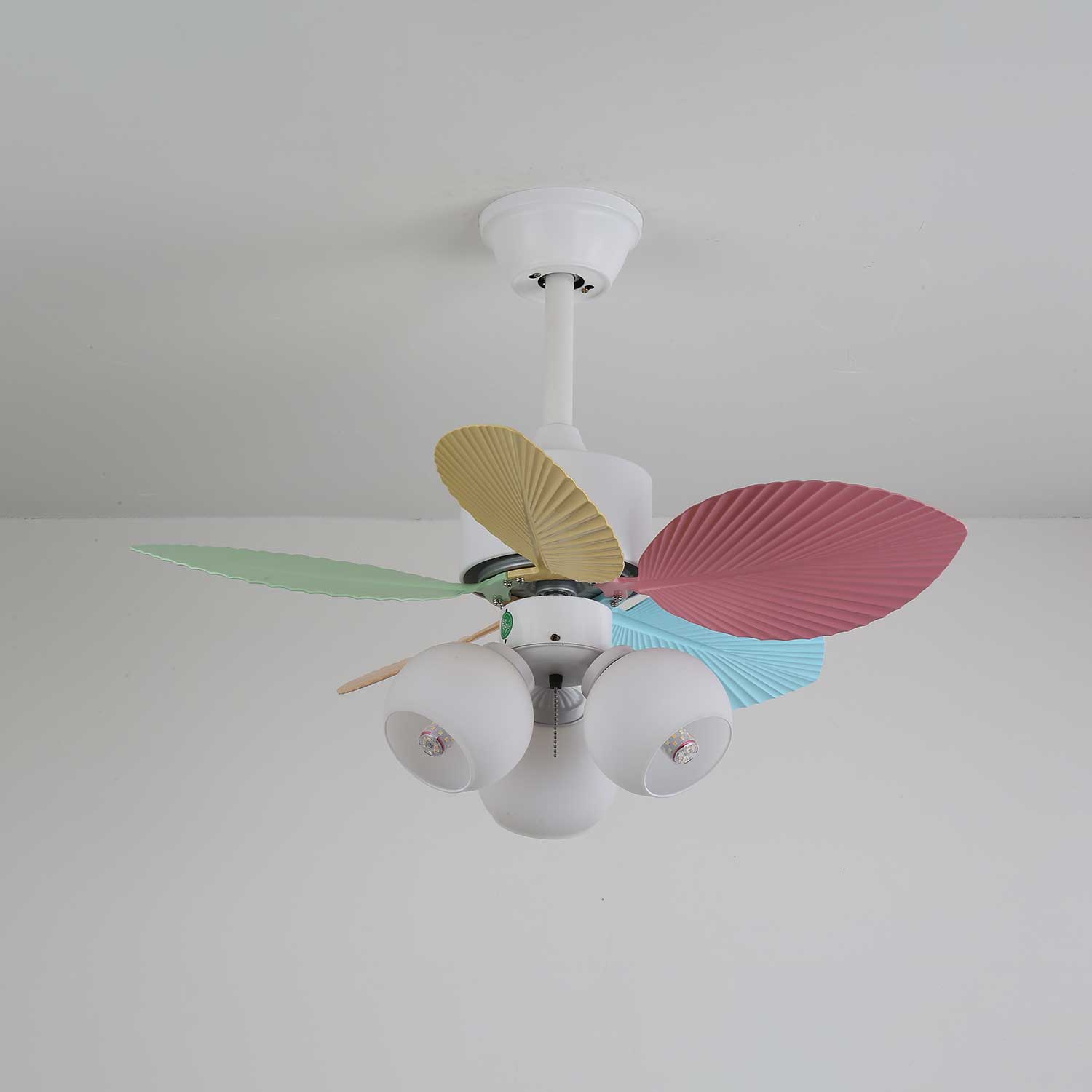 Ventilatore da soffitto Liora in vetro colorato, vista generale 14