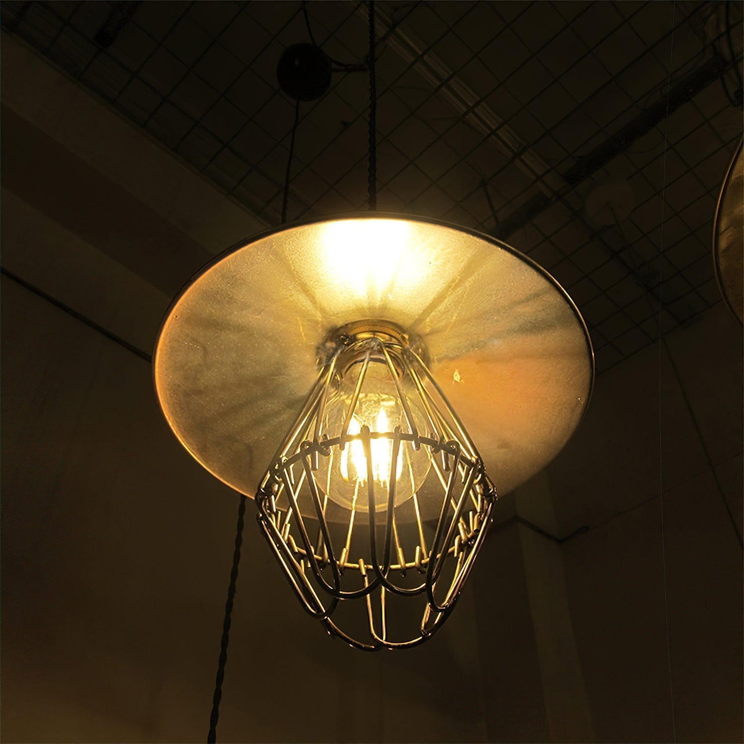Stella Vintage Industrial Art Metal Pendant Light - Lamp Copper