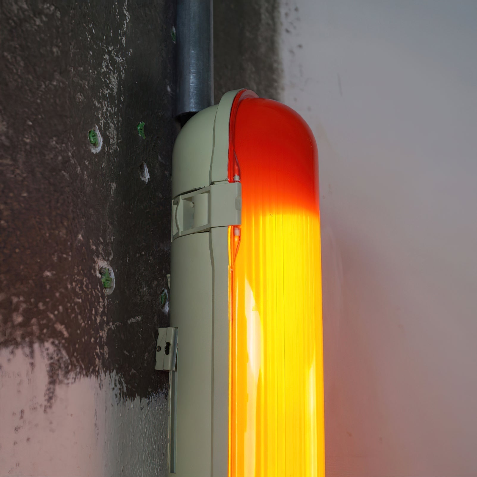 Wavel Joy Modern Minimalist Red Plastic Wall Lamp - Lamp Copper